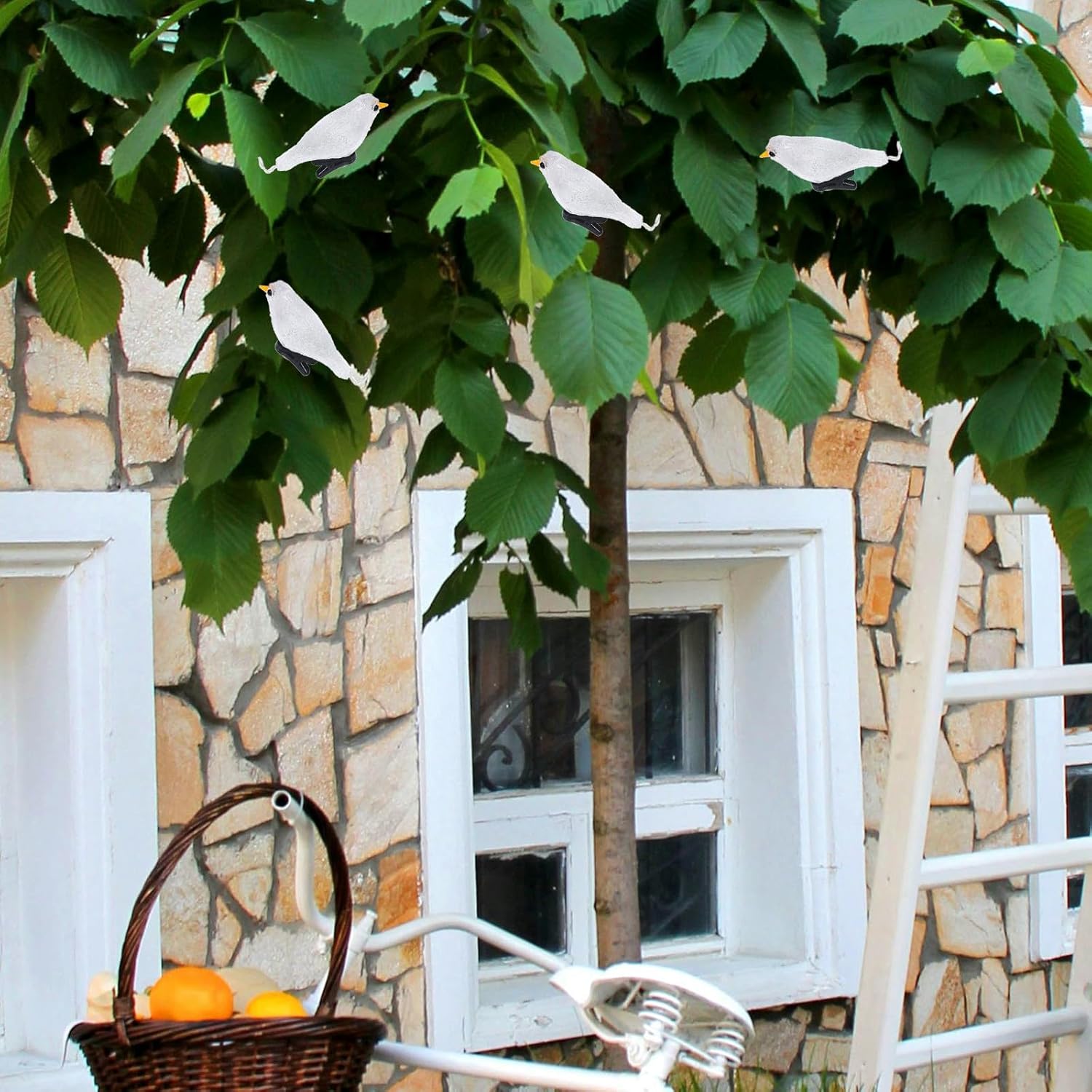 Toyvian Solar LED Robin Bird String Lights for Garden Outdoor Patio 5 -Shaped Decorative Solar String with Stakes for Party and Yard Decor