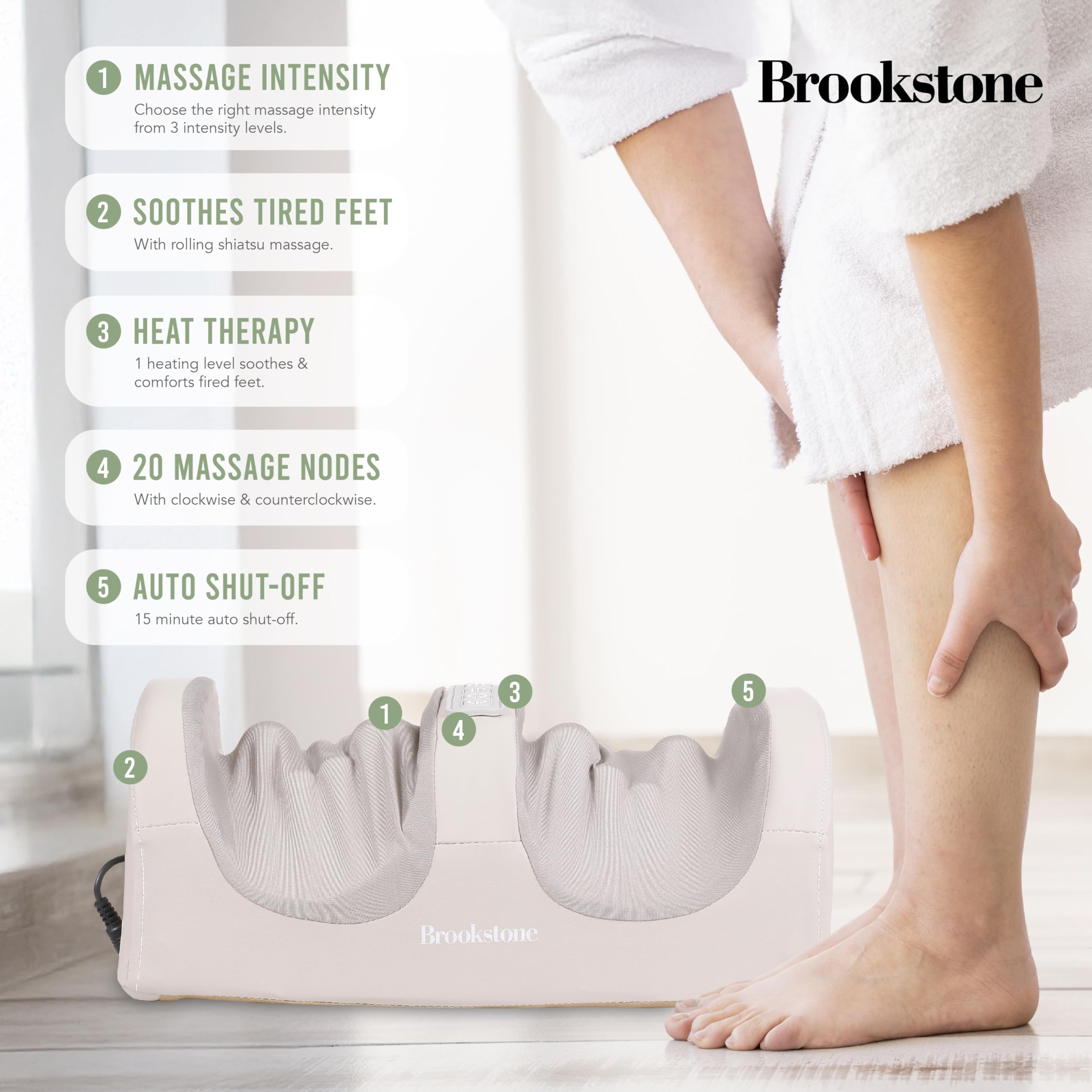 Brook stoneのフットマッサージャー Amazon.com: Brookstone - Shiatsu Foot Massager with Heat, Deep
