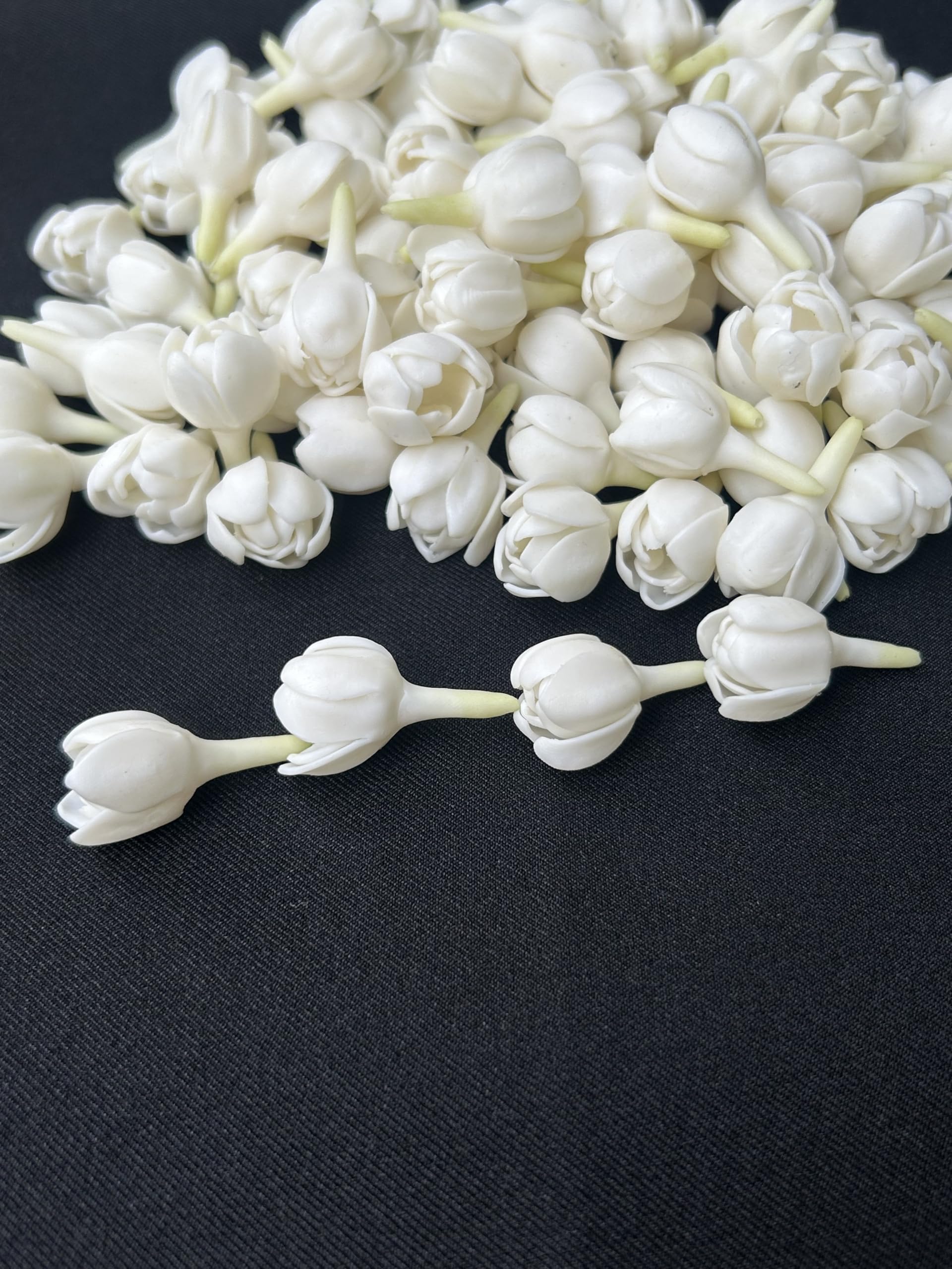 Amazon.com: 100 PCS Partially Bloomed Pikake Jasmine Clay Flower