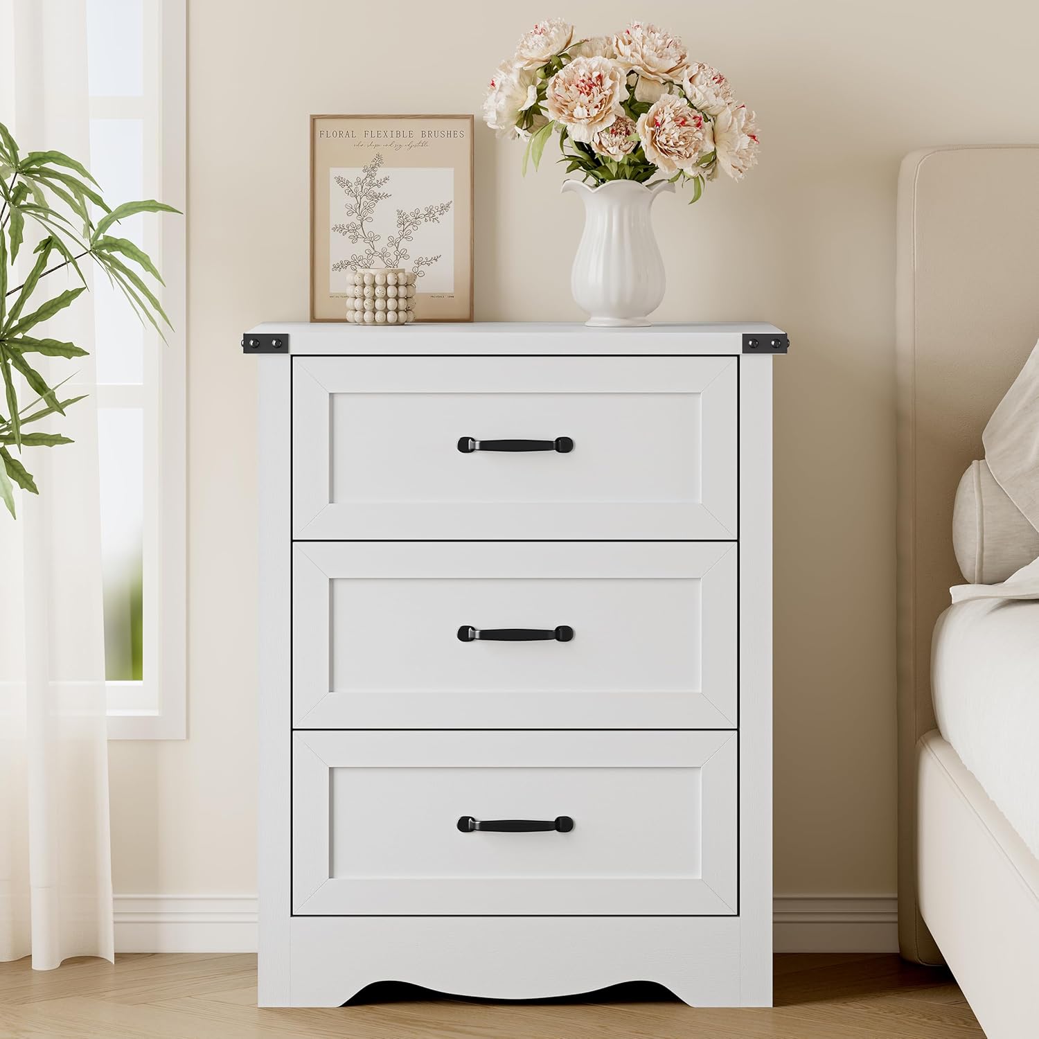 BORNOON 3-Drawer Dresser for Bedroom, Small Wooden Chest of Drawers with Metal Handles, Narrow Storage Cabinet with Anti-Tipping Design, Sturdy Dresser Organizer for Closet, Living Room, Entryway