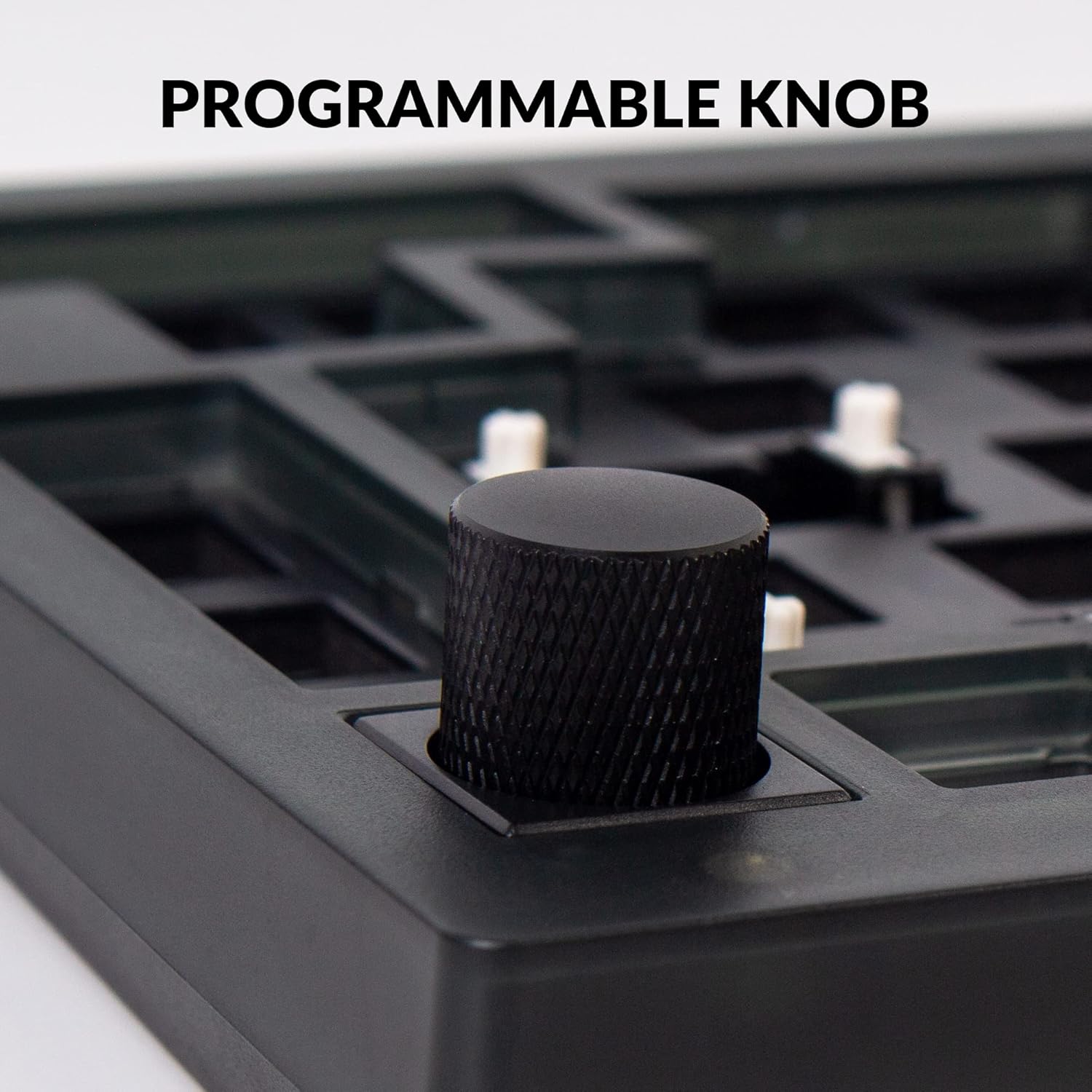 Close-up of the programmable knob on the Keychron V1 keyboard