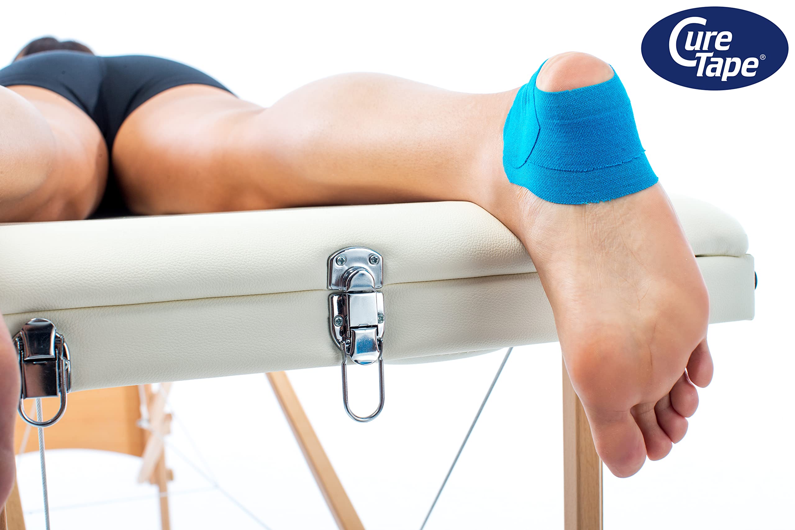 CureTape Classic Giant: Rollo Extra Grande de Cinta Kinesiológica | 5cm x 31.5m | Cinta Hipoalergénica| Vendaje para Alivio del Dolor, Soporte Muscular y Articular | Gran Adhesión | Azul