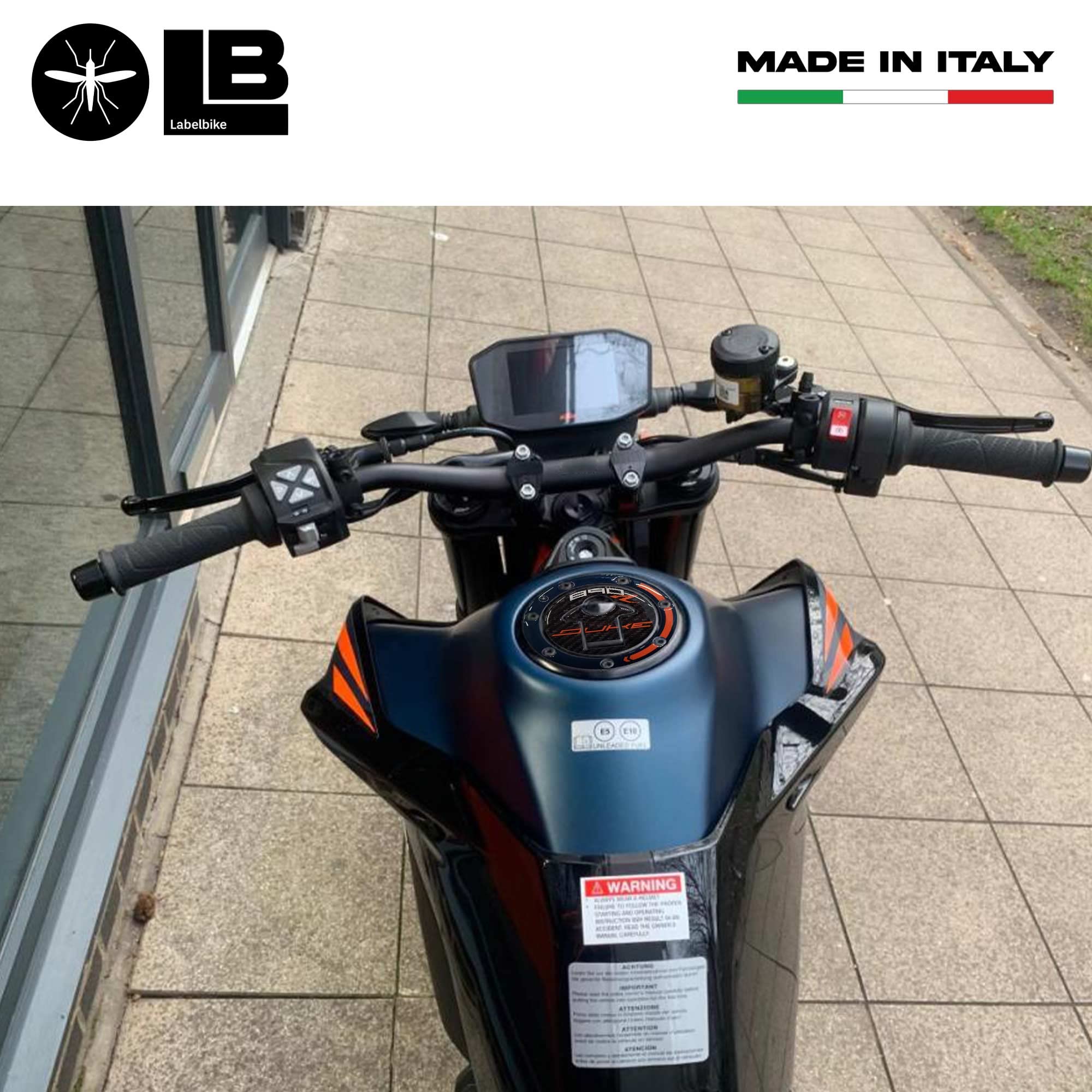 Labelbike - Autocollants Résine 3D Protections Latérales De Réservoir Moto Compatibles Avec KTM 890 Duke R 2022-2023 Atlantic Blue