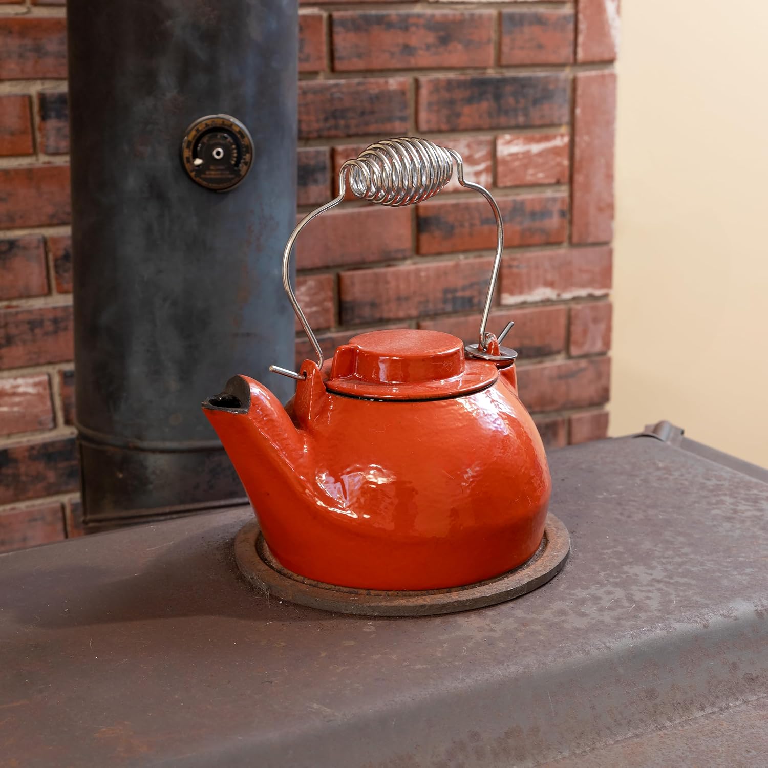 Red Enameled Humidifying Kettle