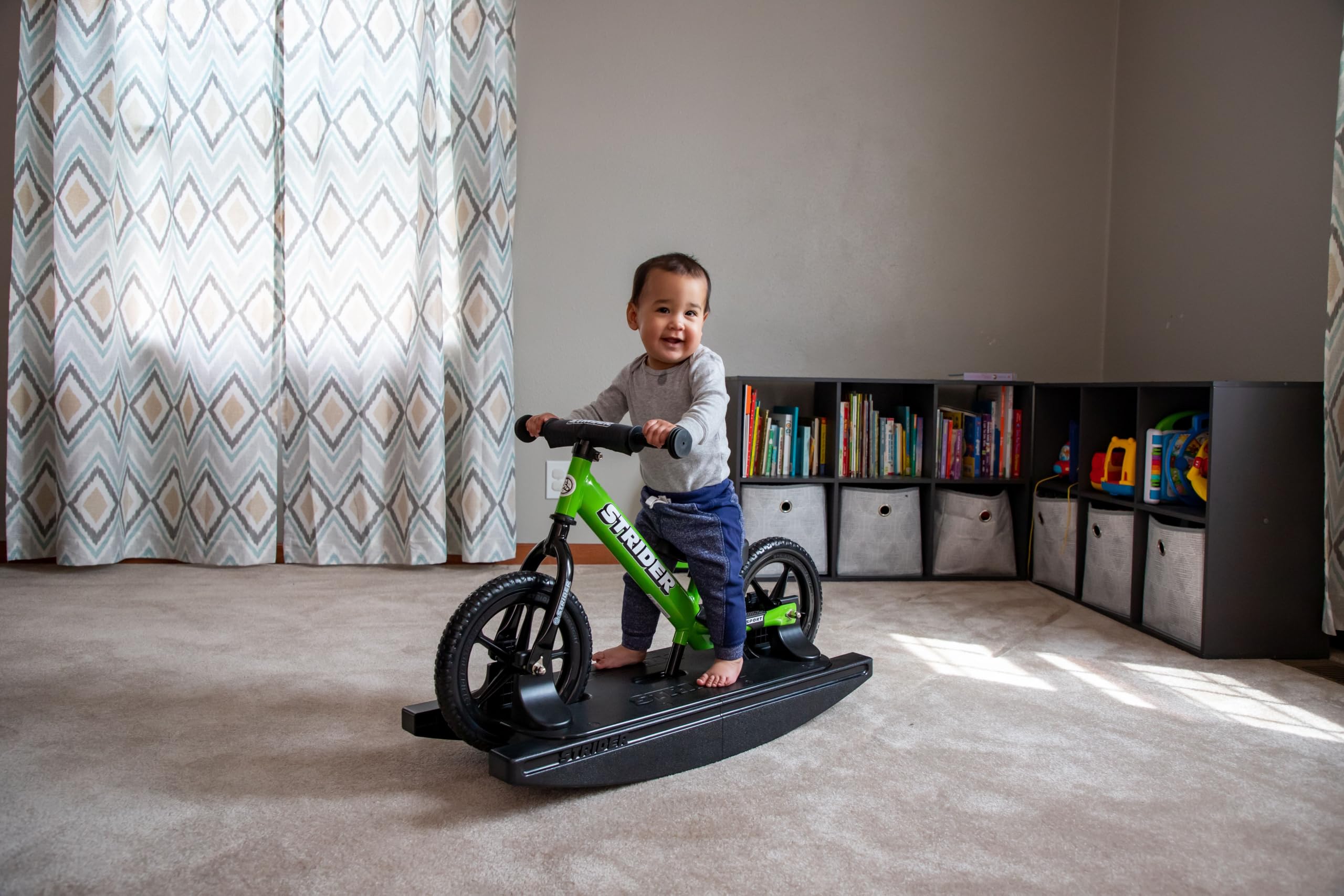 Strider Rocking Base 12 PROCKBASE-12-BK Rocker for Running Bike