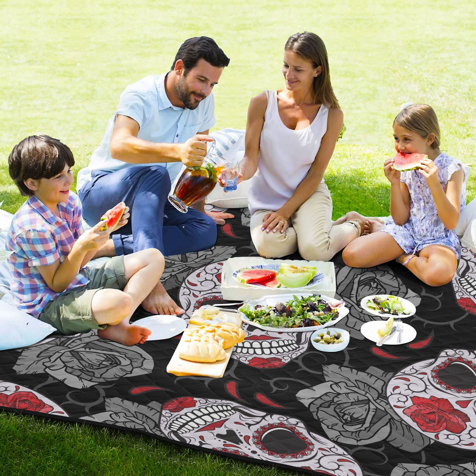Sanddichte Campingdecke Rasendecke mit Stauraum für Picknick Gothic Totenkopf Rosen