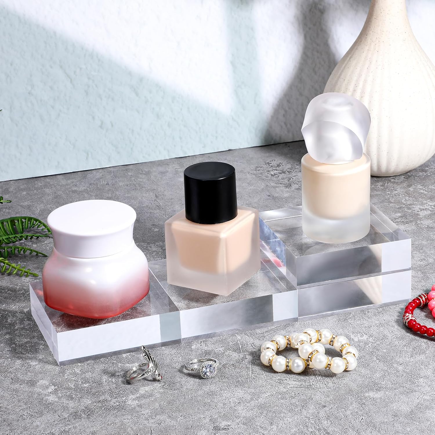 6 Packs Acrylic Square Display Block 3.15 x 3.15 inches Clear Polished Acrylic Square Display Cube, Solid Display Risers Stands Jewelry Display Pedestal Stand for Jewelry Ornaments Collection(3 Size)