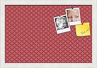 Vista 272 de PinPix Tablero de anuncios de corcho de 12 x 12 pulgadas. Este tablero decorativo enmarcado viene con diseño de círculos B W y un marco blanco