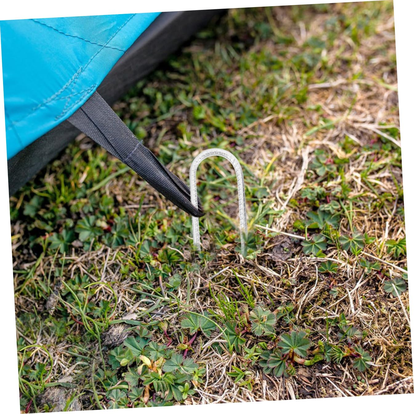 Picchetti da Campeggio a Forma di U 8 Pezzi Accessori per Fissare Tenda e Telo da Giardino in Acciaio Zincato Argento Attrezzi Resistenti per Outdoor