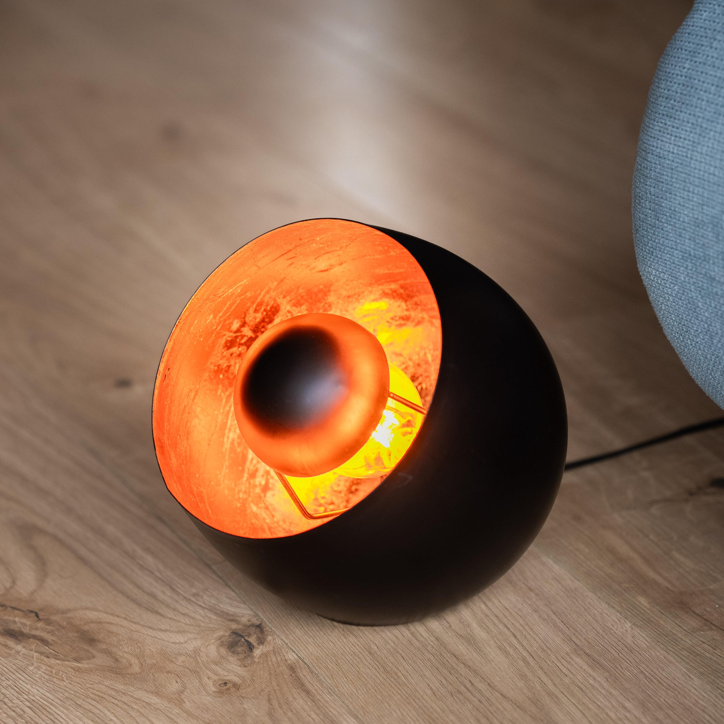 ZEYA Tischleuchte Schwarz Kupfer Metall, Ø 23, rustikale Standleuchte Tisch, runde Dekoleuchte schwarz, industrial & retro Style, E27 Fassung max 40 Watt, Wohnaccessoire & Geschenk für neues Zuhause