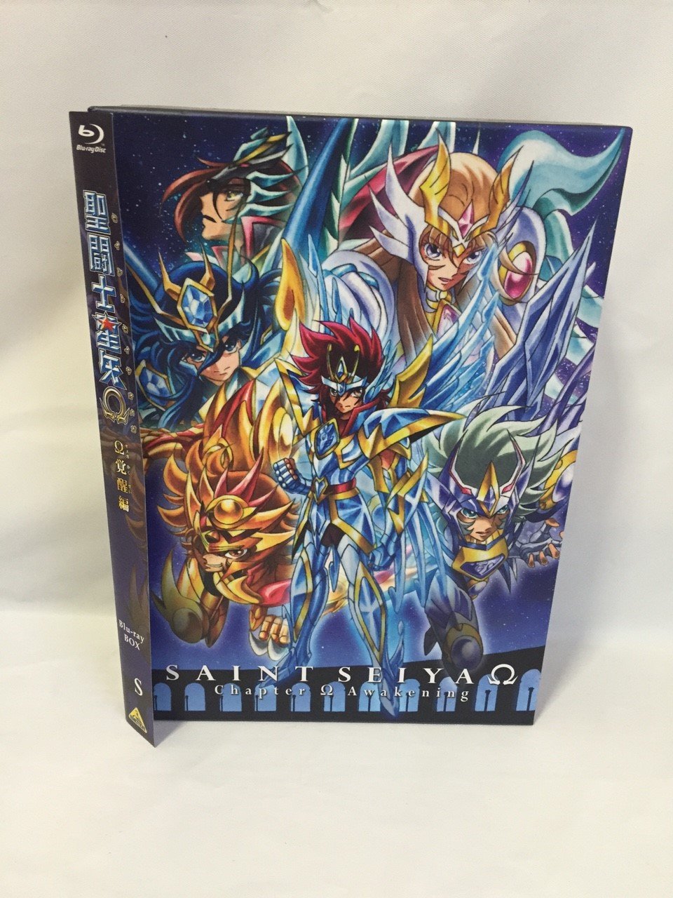 Amazon.co.jp: 聖闘士星矢Ω Ω覚醒(オメガカクセイ)編 Blu-ray BOX  
