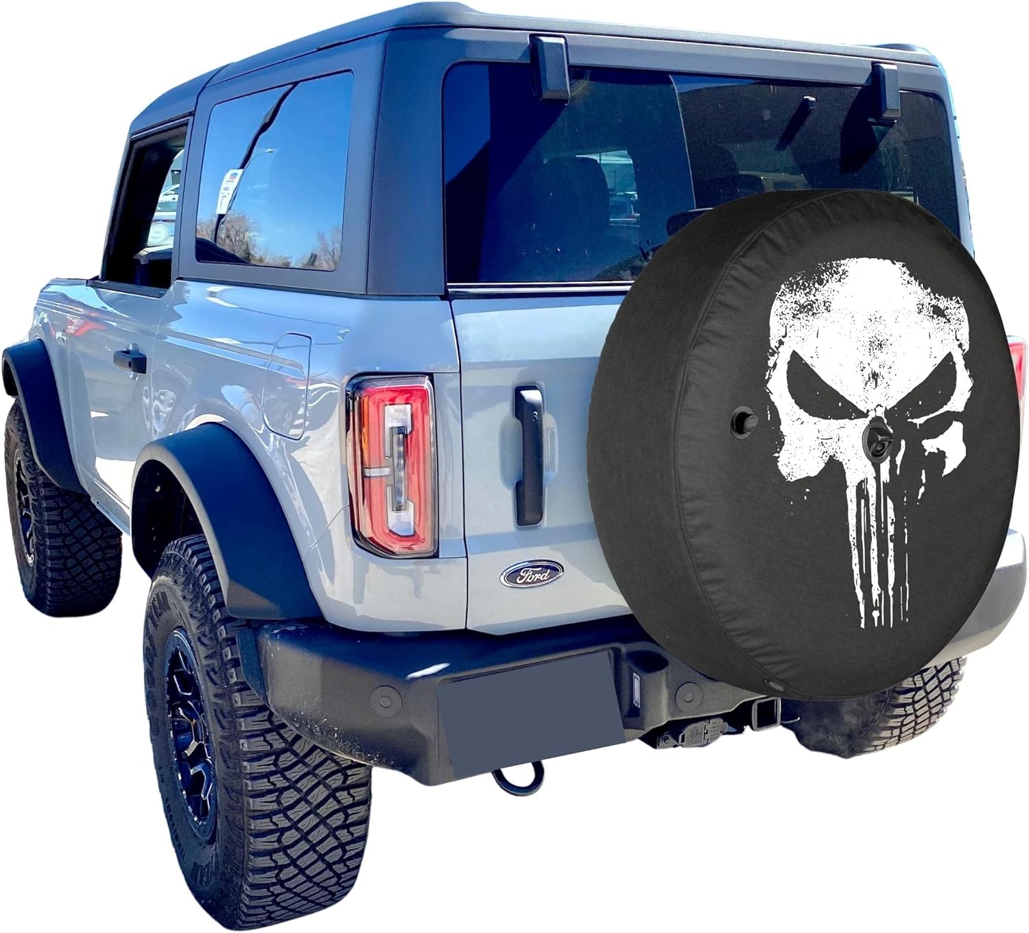 Boomerang® USA – 32″ Soft Tire Cover – Distressed Skull – Compatible with Ford Bronco (with Back-up Camera) – (2021-2024) – Big Bend, Black Diamond & Outer Banks Boomerang® USA – 32″ Soft Tire Cover – Distressed Skull – Compatible with Ford Bronco (with Back-up Camera) – (2021-2024) – Big Bend, Black Diamond & Outer Banks