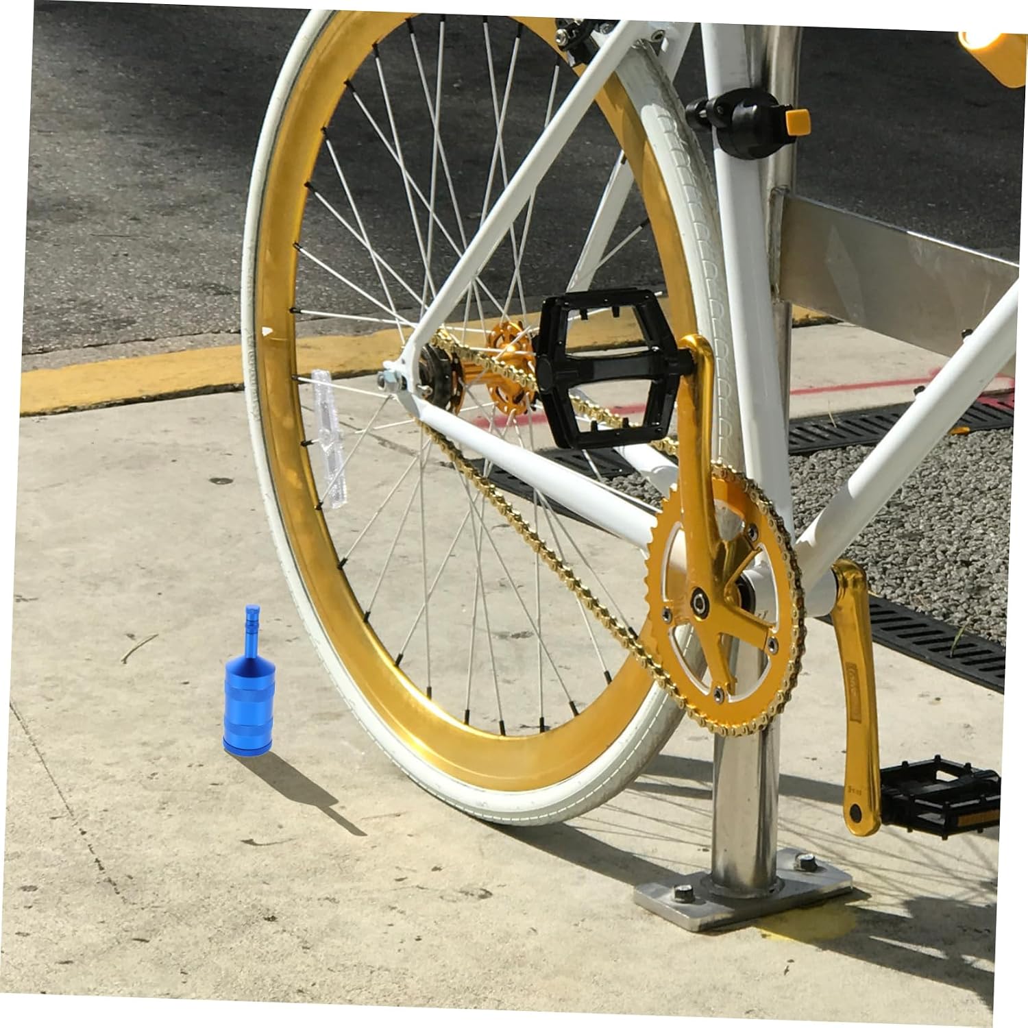 YARNOW Leak Oil Storage Container for Mountain and Road Bikes for Brake System Maintenance Lightweight and Weatherproof Design