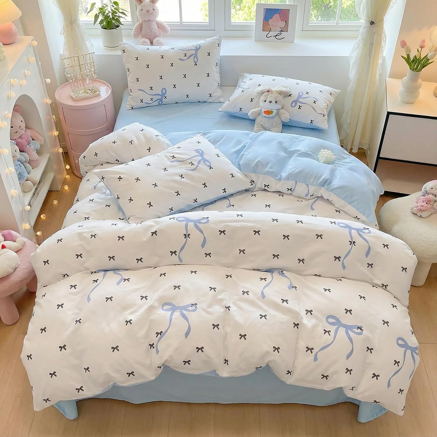 Sedefen Blue Bow Comforter Set Queen Size Black White Bows Comforter 3 Pieces Kids Boys Girls Cute Bowknot Printed Princess Style Soft Microfiber Aesthetic Bedding Set with 2 Pillowcases