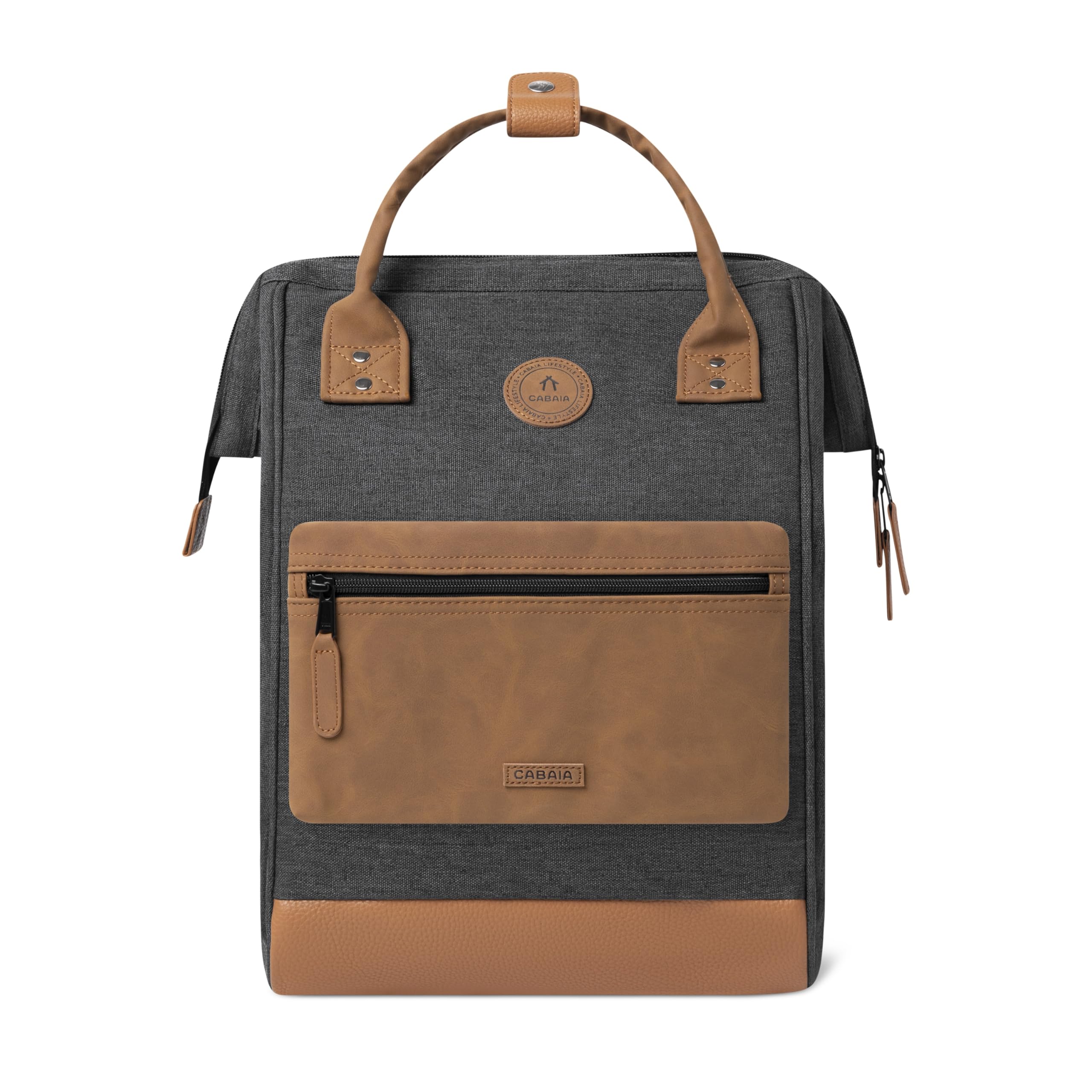 CABAIA Sac à Dos Adventurer Londres 18L - Ordinateur 13" - Déperlant | Bagage cabine · Ouverture grand angle · Système MOLLE pochettes interchangeables · Certifié Vegan · Conçu pour durer