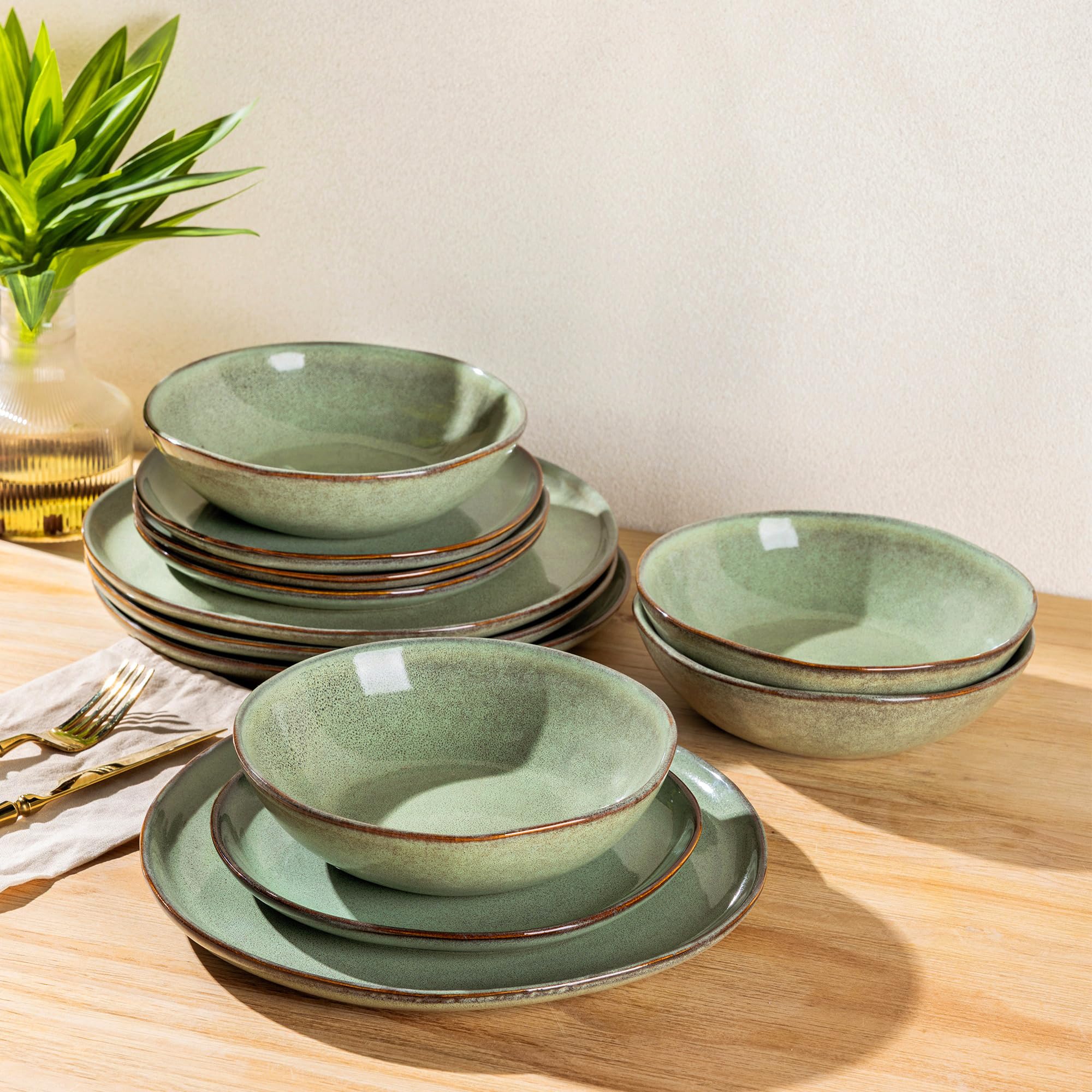 AmorArc Ceramic Dinnerware Sets for 4, 12Pcs Plates and Bowls Sets Dishes