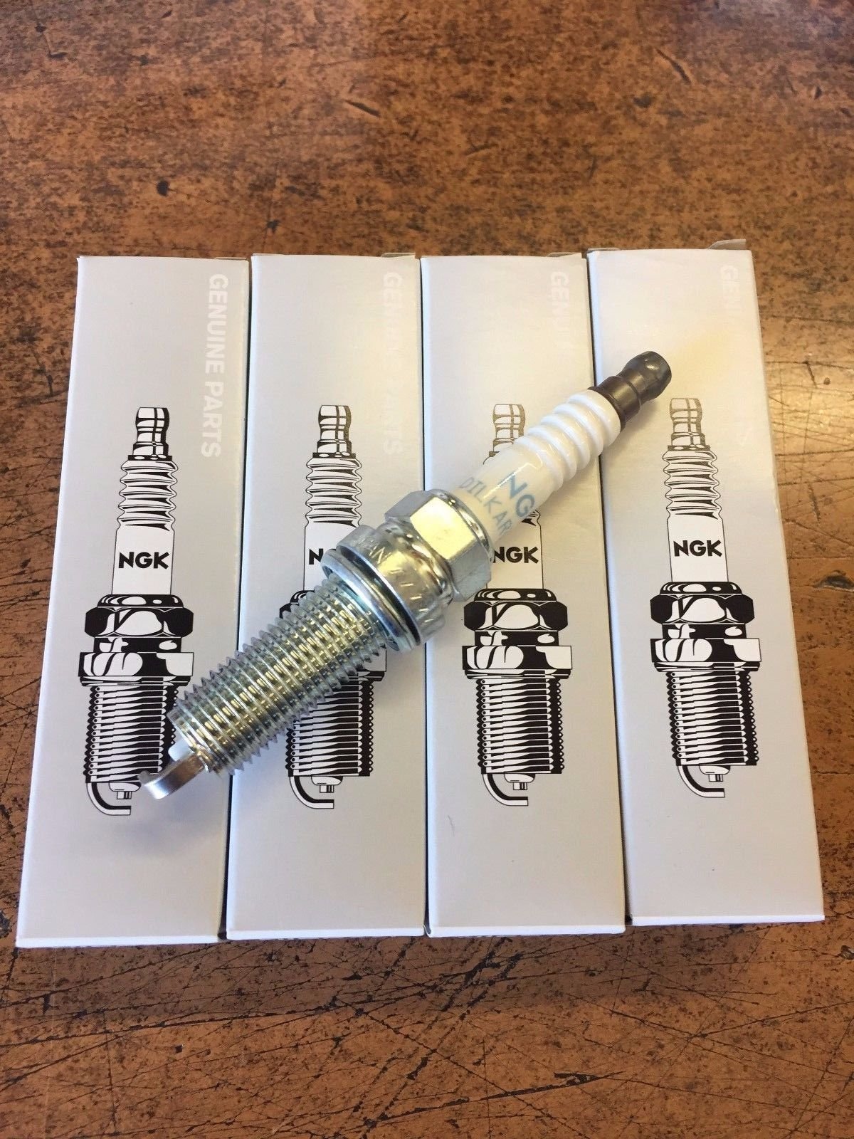 NEW OEM NISSAN FACTORY SPARK PLUGS (SET OF 4) FOR ALL JUKE MODELS 2011-2014