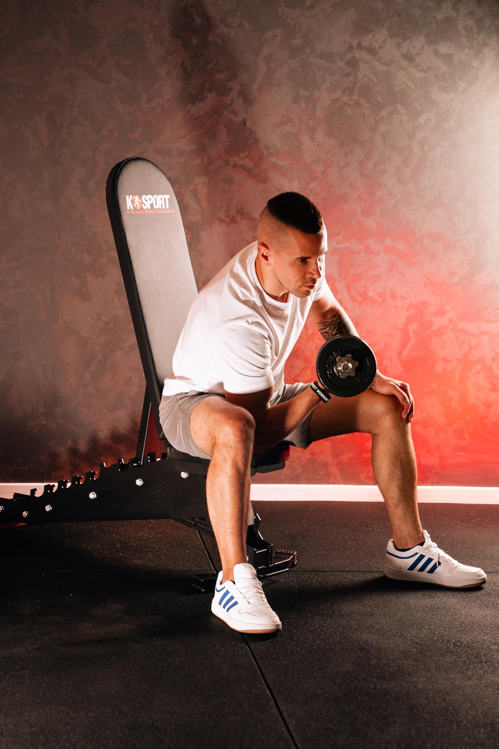 K-Sport: * Black Line * – Panca professionale | Panca professionale di alta qualità fino a 375 kg | Panca multifunzione regolabile in più posizioni, panca inclinata e panca piatta