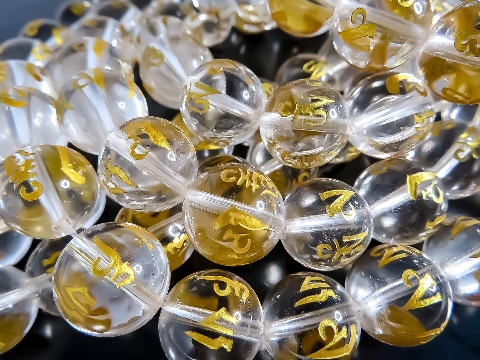 Amazon.co.jp: 【SmileStone】水晶 金彫り 六字真言 彫刻 丸玉 10mm 1 