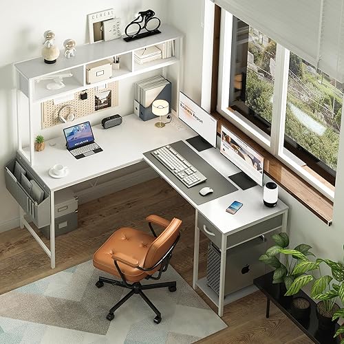 Miniatura 22 de Yoobure Escritorio en forma de L para juegos con tira LED y toma de corriente, escritorio reversible en forma de L con estante de almacenamiento y