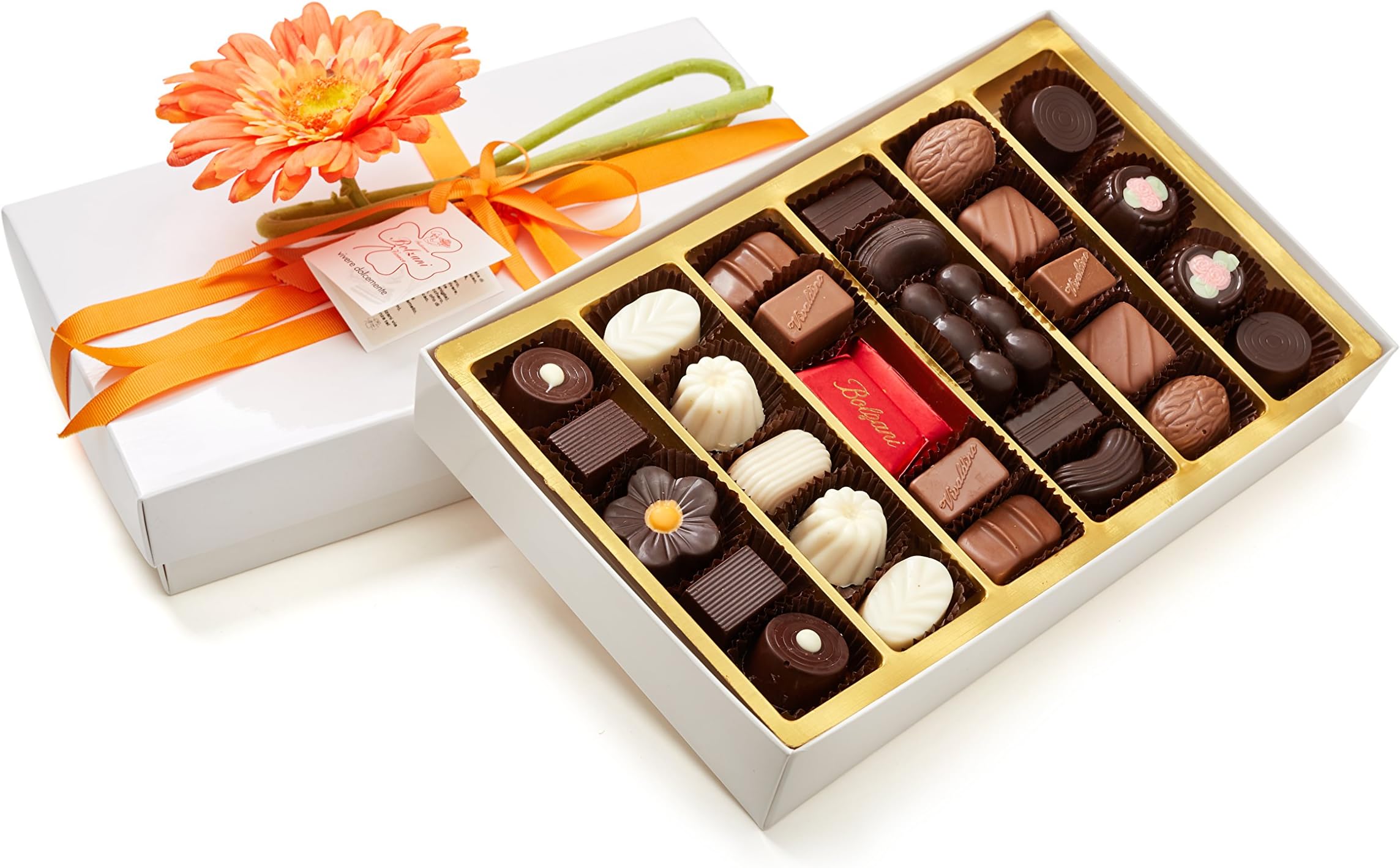 Bolzani Carlo Bakery, pralines made of selected dark, milk and white chocolate, with different fillings, pack of 34 chocolates