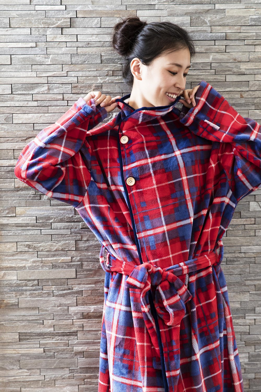 【新着商品】アイリスプラザ 毛布 着る毛布 125cm丈 ルームウェア フランネ Amazon｜アイリスプラザ 毛布 着る毛布 125cm丈 ルームウェア