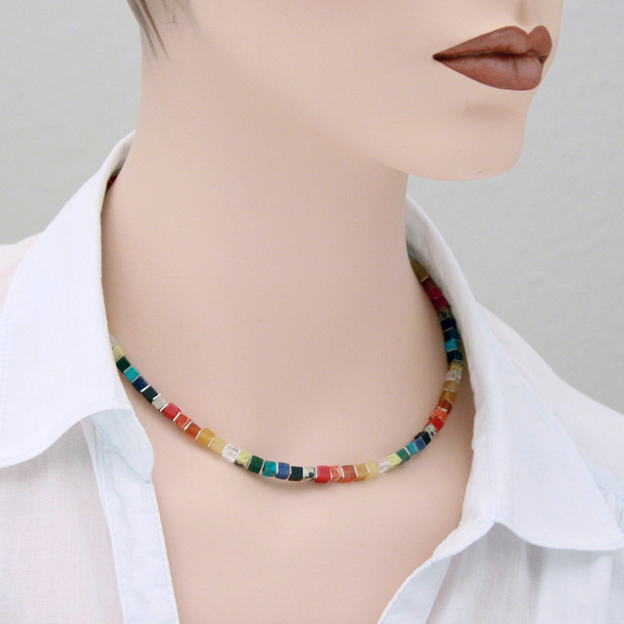 Damen Mädchen Halskette Regenbogen Bunt Edelsteine Würfelkette Handgemachter Schmuck