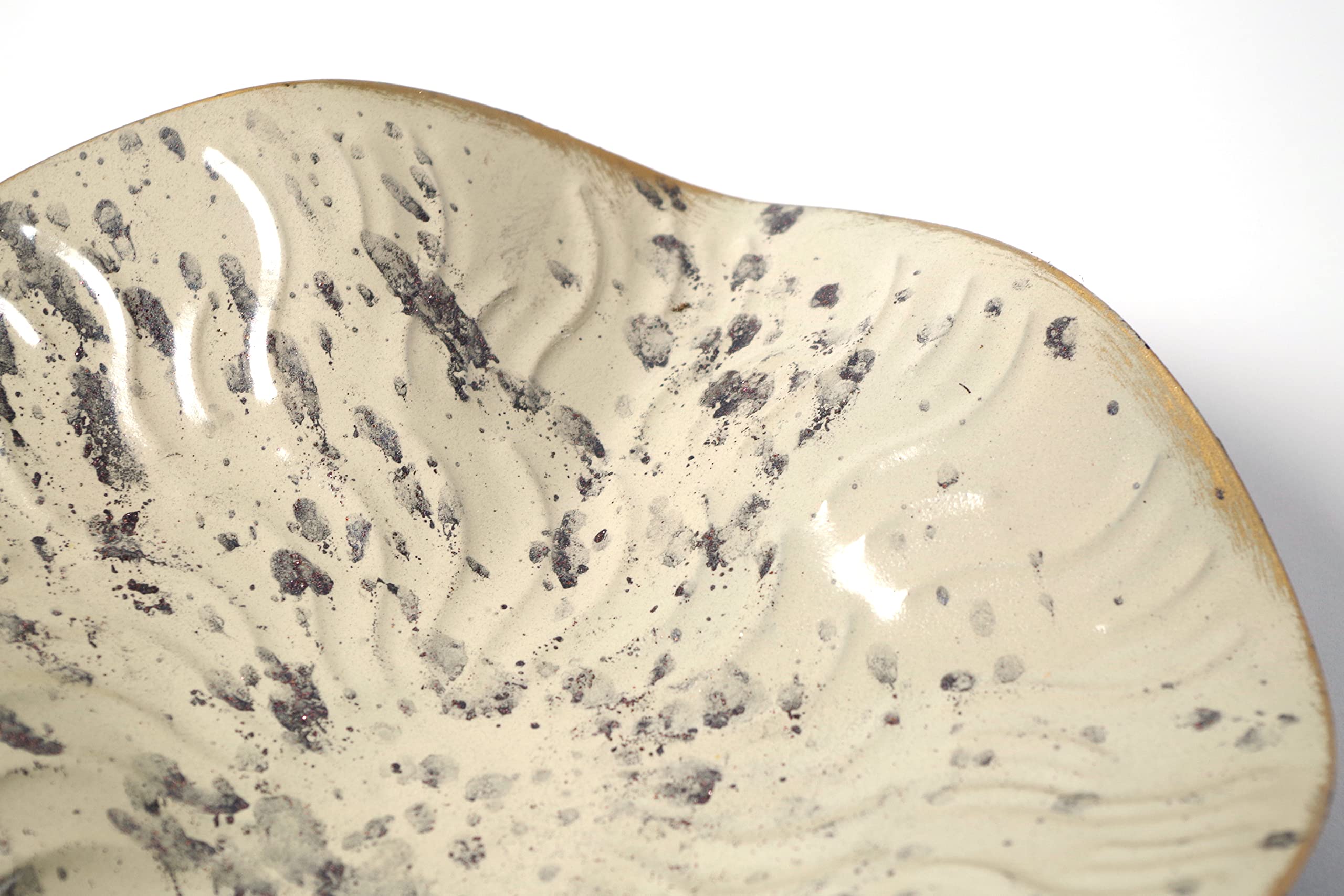 Kobolo Wandbild Wanddeko Metallbild 3D Round aus Metall 71x67x6 cm Beige