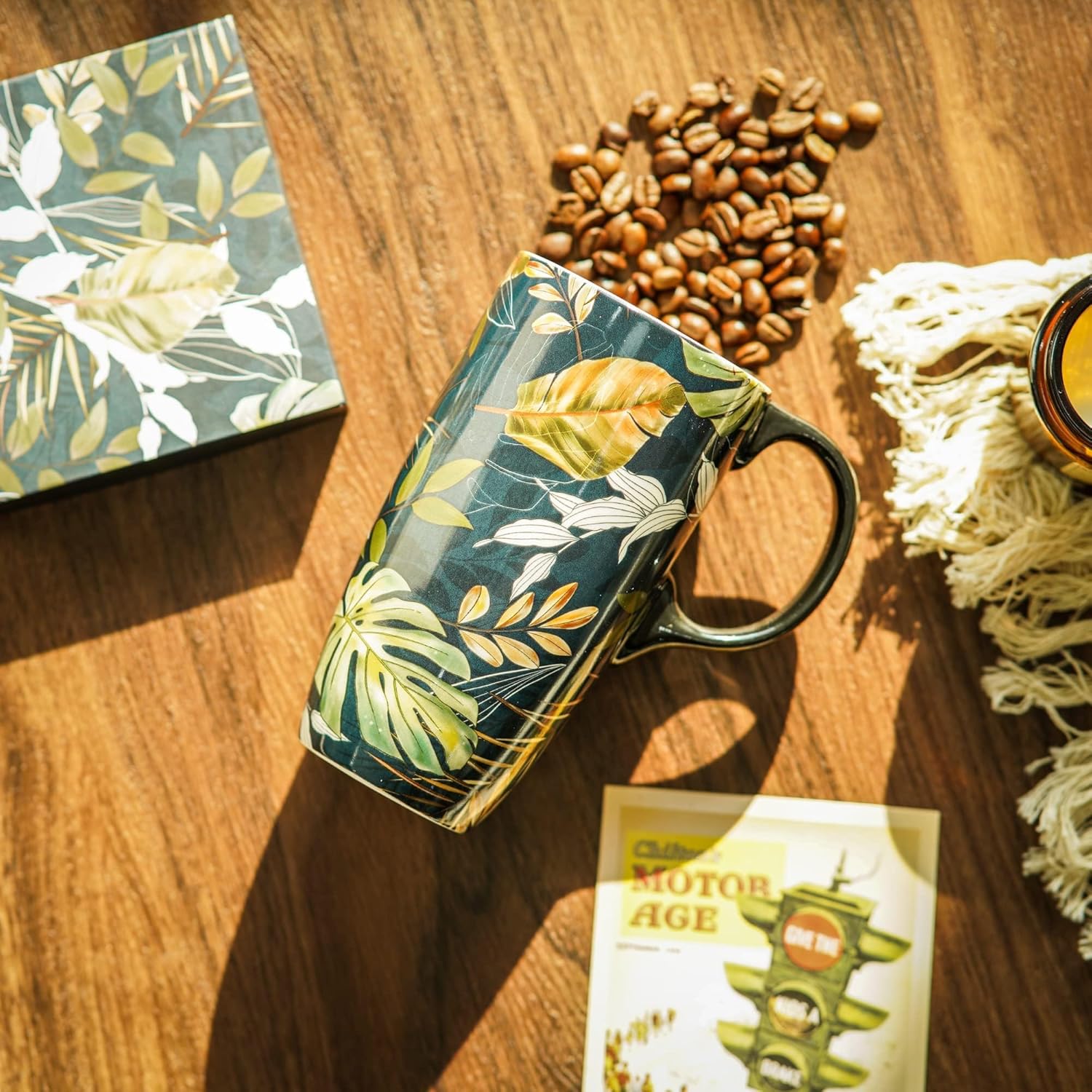 Topadorn Ceramic Mug with Lid, 17oz Porcelain Coffee Cup with Leaf Design for Tea and Latte - Image 4