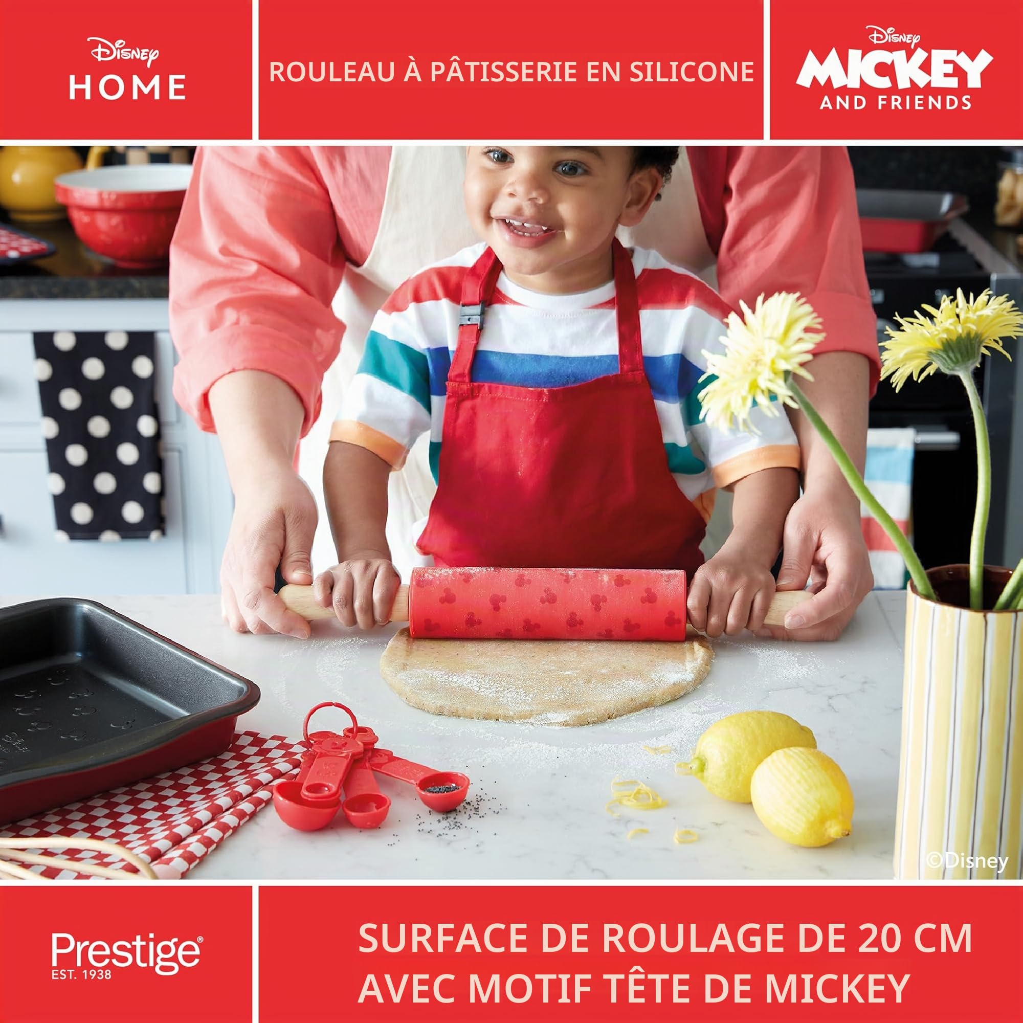 Prestige Lot de 4 ustensiles de cuisine Disney Bake with Mickey Mouse avec cuillères à mesurer, spatule en silicone, rouleau à pâtisserie et emporte-pièce