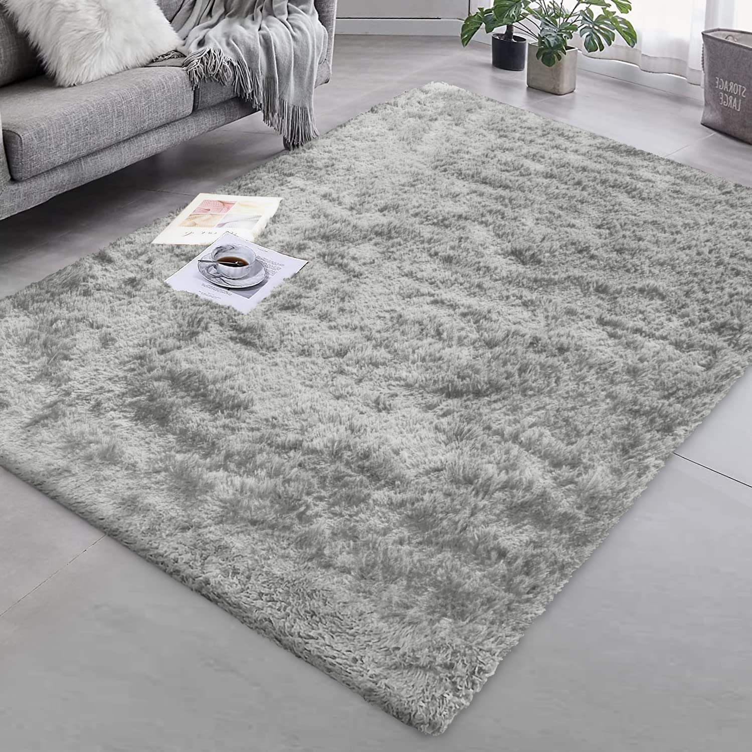Granbest Alfombra Shaggy de pelo largo para salón, moderna, mullida, de pelo corto, antideslizante, para ancianos y niños (80 cm x 150 cm, gris claro)