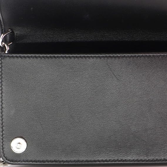 Pre-Loved Wallet on Chain Small, Black
