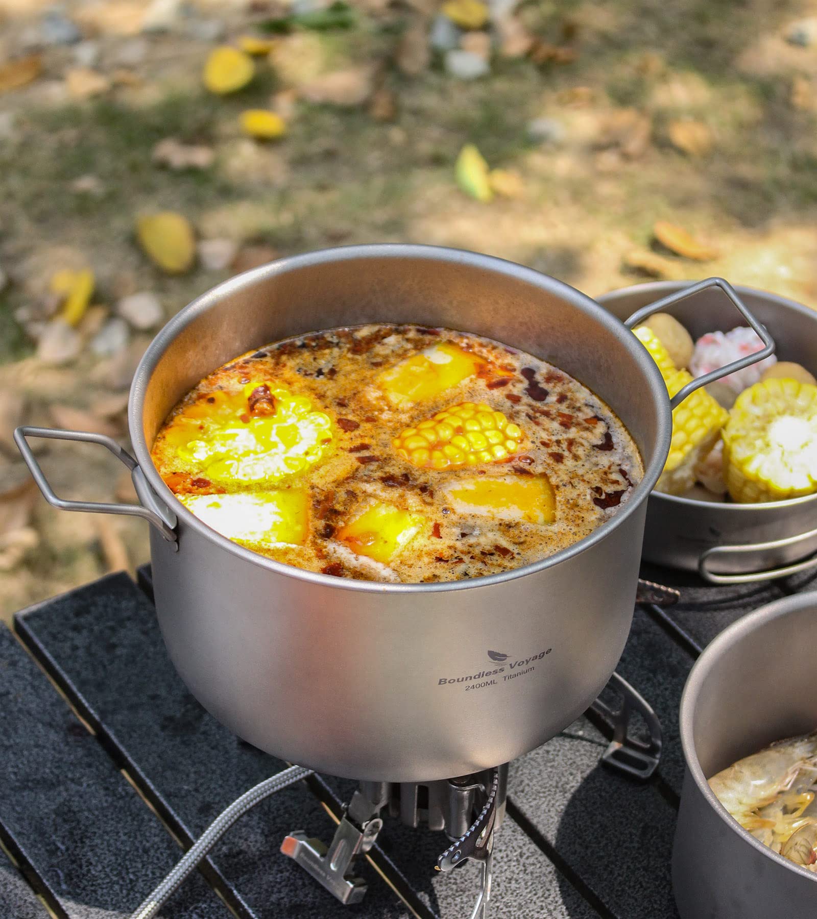 iBasingo Camping Cuisine Pot de Cuisine extérieure en Titane 2.4L Petite Sauce Pot Pot Chaud pour 1-3 Personne Petite Casserole Portable de Voyage Kit de Cuisine équipement de randonnée Ti2108C