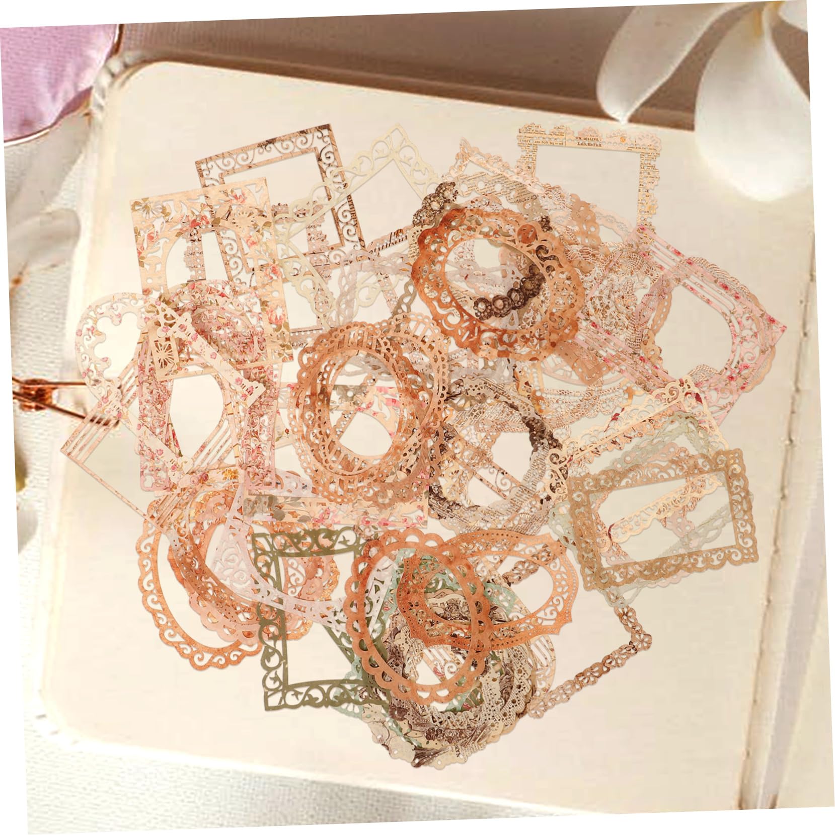 SHINEOFI 4 Sätze Hohler Spitzenrand Taschentuch Schrottbuch Rahmen Gemustertes Bastelpapier Dekoratives Papier Bastelmaterial Sammelalbumpapier Sammelalbum Diy Papier 60 Blätter * 4