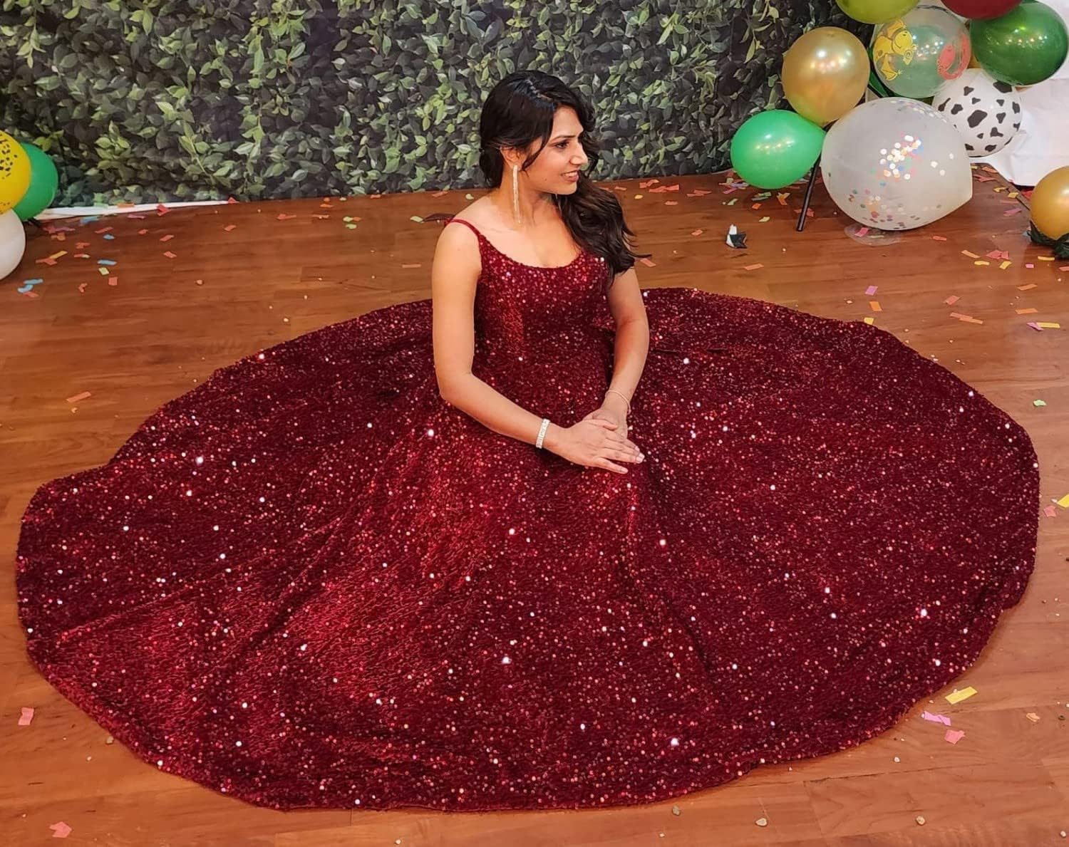Tianzhihe Vestidos de fiesta con tirantes delgados 2024 con lentejuelas, vestidos largos formales de baile, vestido de fiesta de noche con bolsillos
