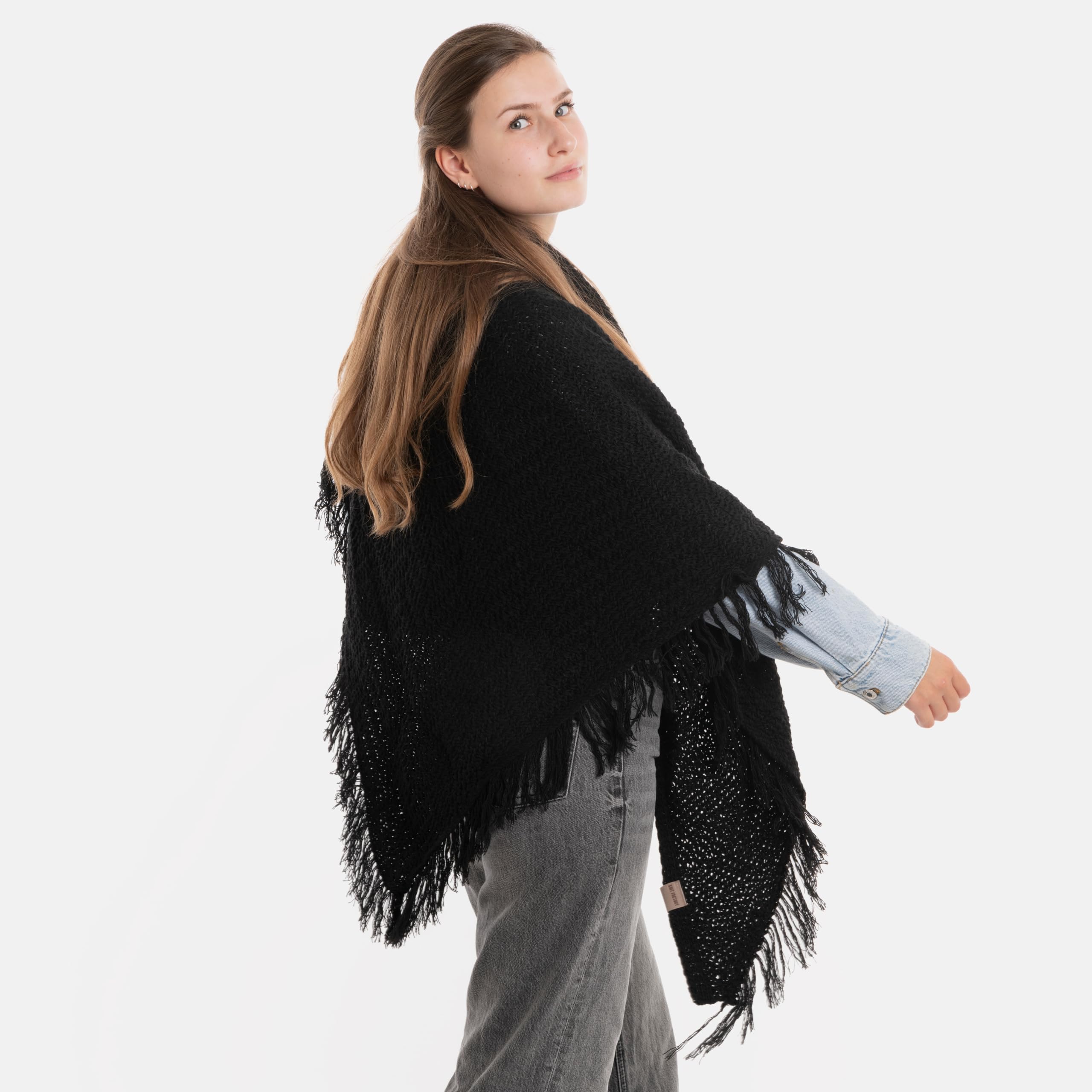 KNIT FACTORY - Dreiecksschal Amber - Damen Strickschal mit Wolle - Umschlagtuch für den Herbst und Winter - Winterschal - Dreieckstuch - Hochwertige Qualität - XXL Schal - 190x85 cm