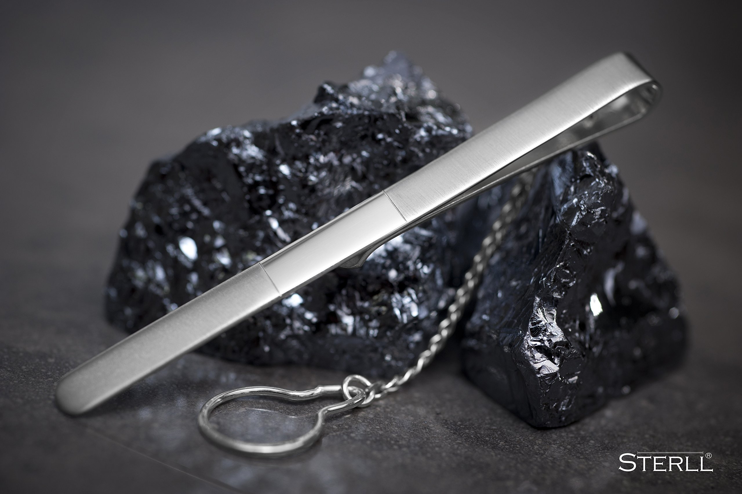 Alfiler De Corbata Para Hombre En Plata Cepillada Con Franja Brillante