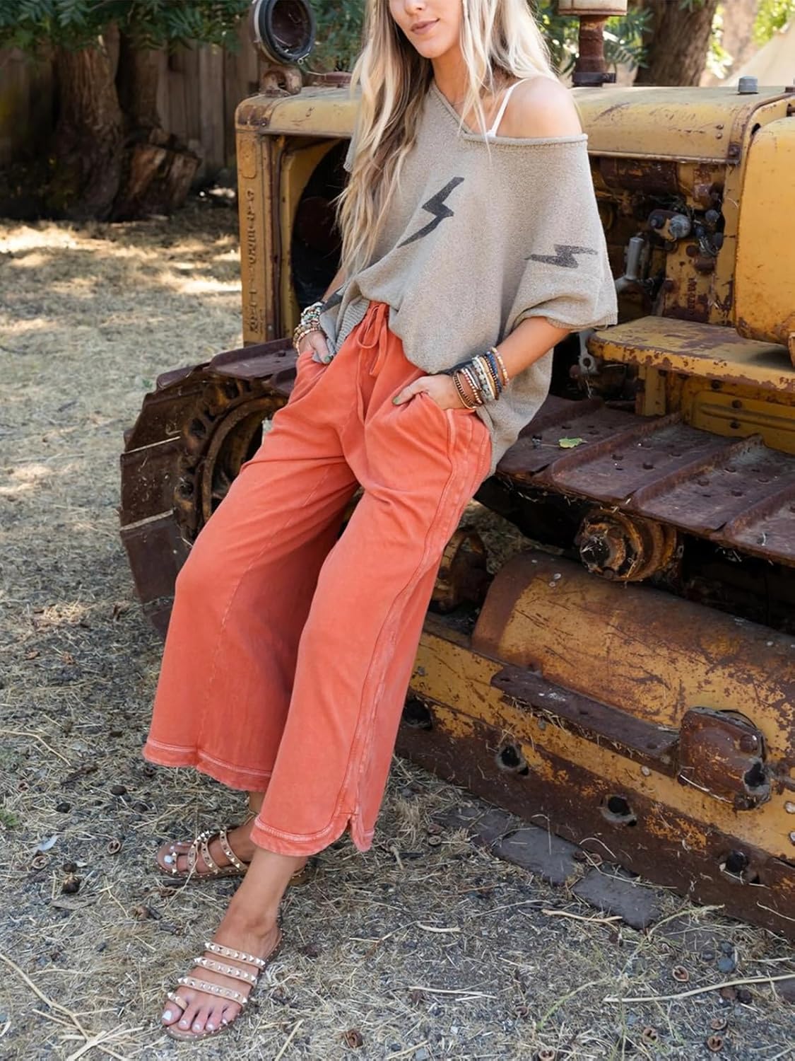 Gnveub Women's Yoga Pants Lightweight Wide Leg Sweatpants High Waisted Drawstring Loose Lounge Pant with Pockets - Image 2