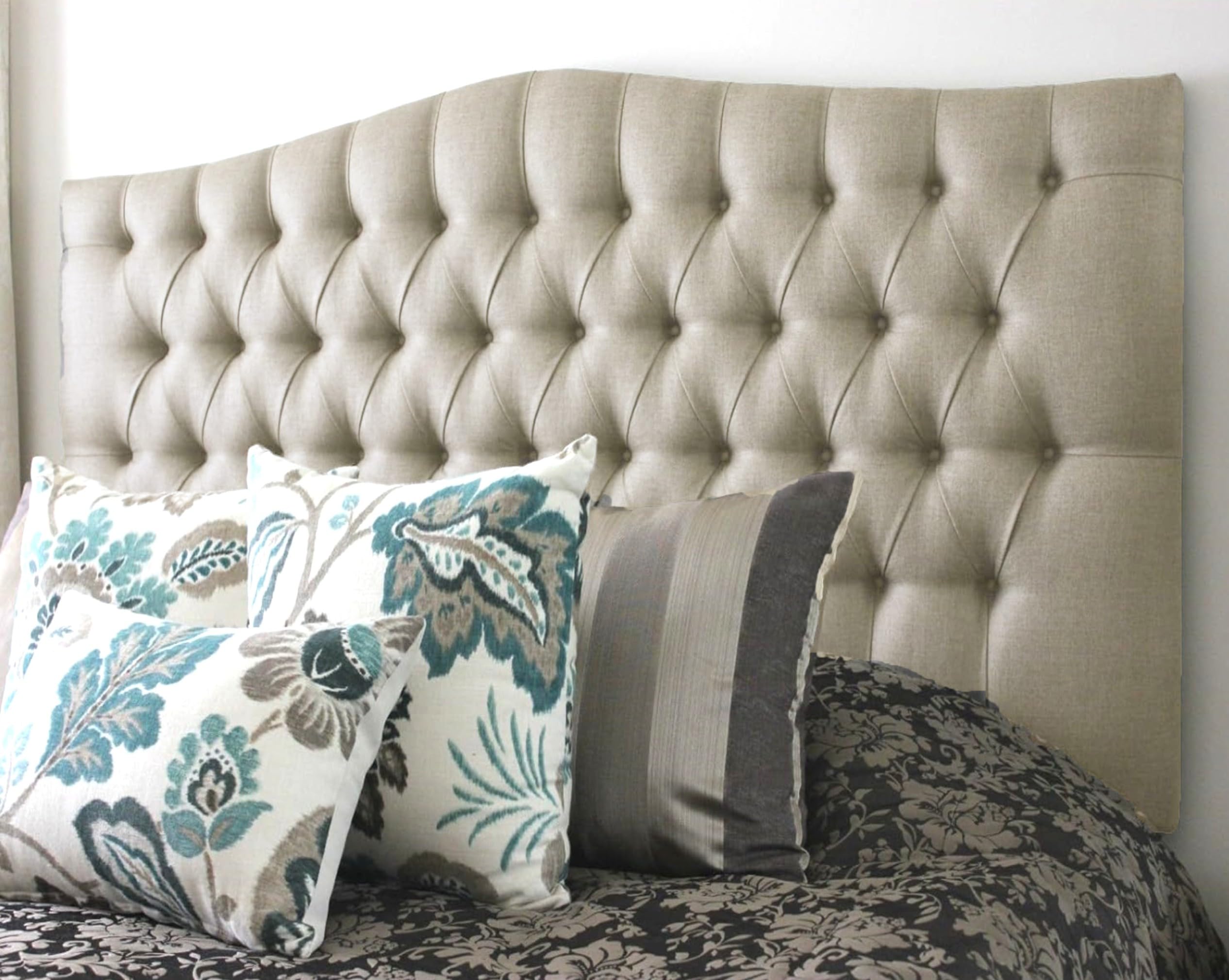 luxisleepltd Plush Velvet Fabric Dewsbury Tufted Upholstered Headboard for divan bed frame Single double king 26/30" Height, (Cream, 5ft-30'' High)