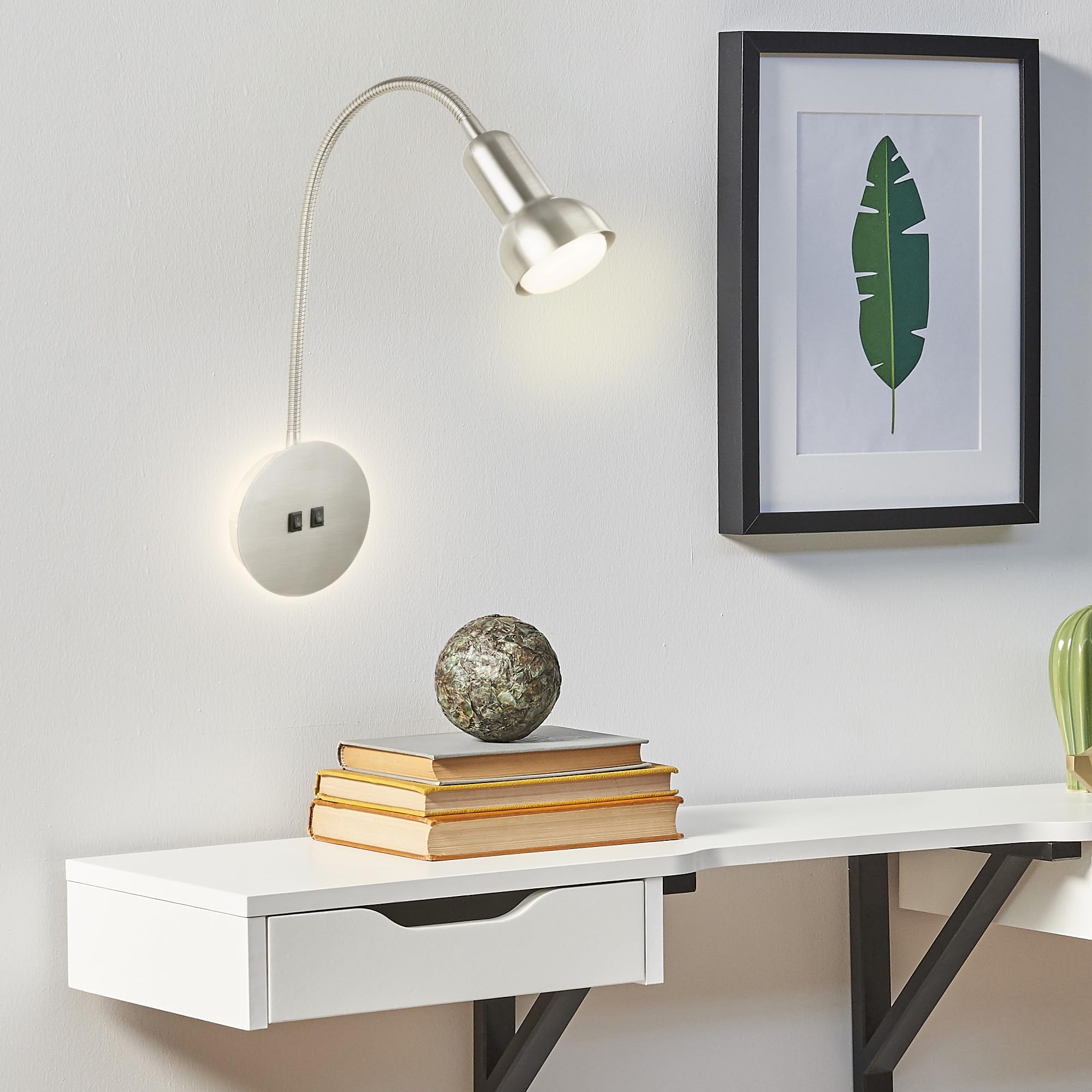 BRILONER – Leselampe mit Backlight, Schwenkbare Wandleuchte Innen, LED Lampe mit 2 Schalter, Wandlampe Innen, Matt-Nickel (Packung mit 2)