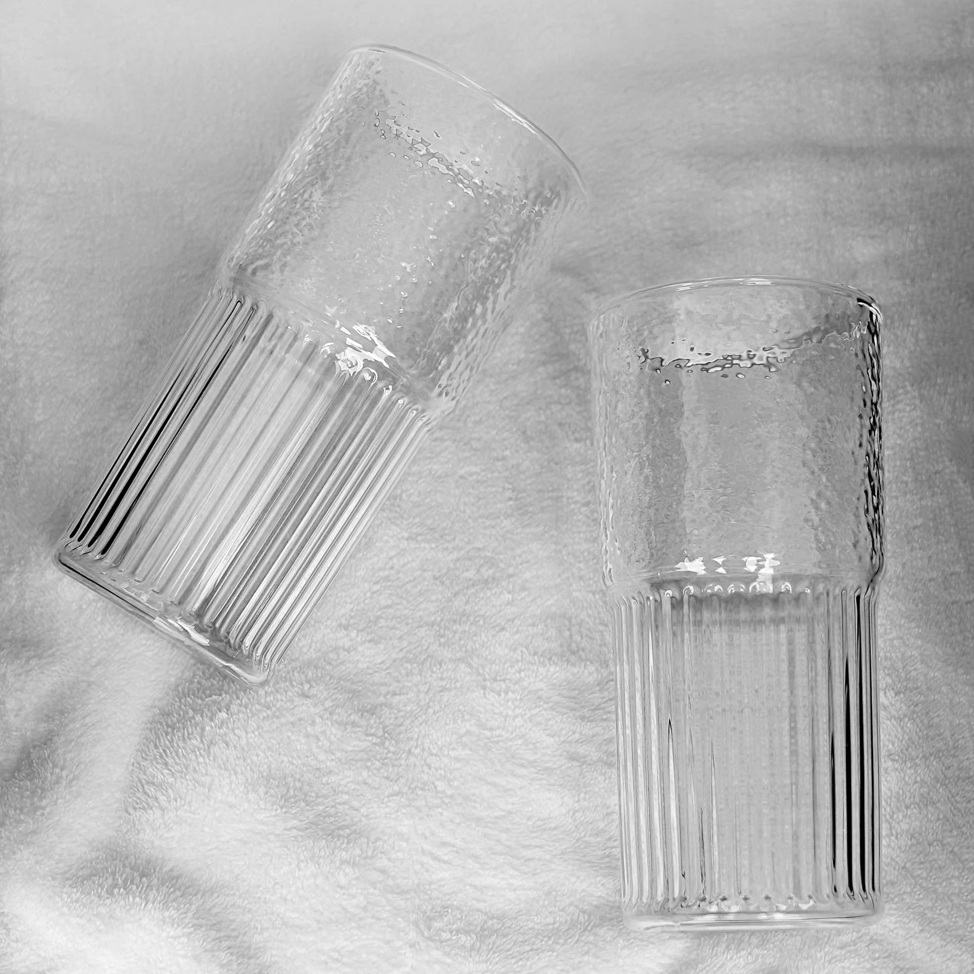 ANOTION Tasses en verre – Tasses à café glacé de 650 ml – Tasse à café glacé réutilisable – Gobelet à smoothie – Verres à eau nervurés – Pour le travail à la maison – Tasse à café de voyage – Ensemble
