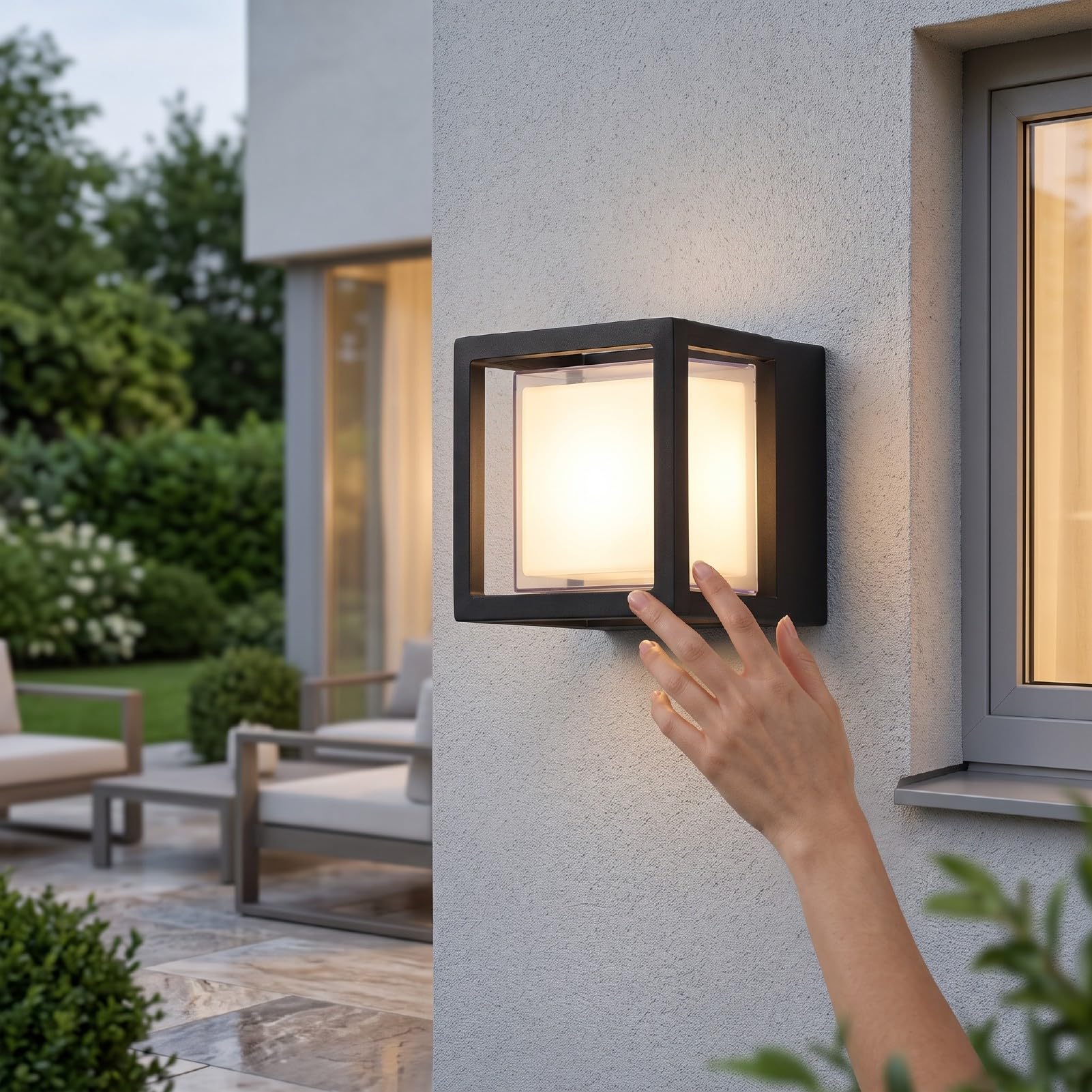 FTVOGUE Outdoor LED Wandlampe, 10W RGBW Smart App Steuerung (Kleine