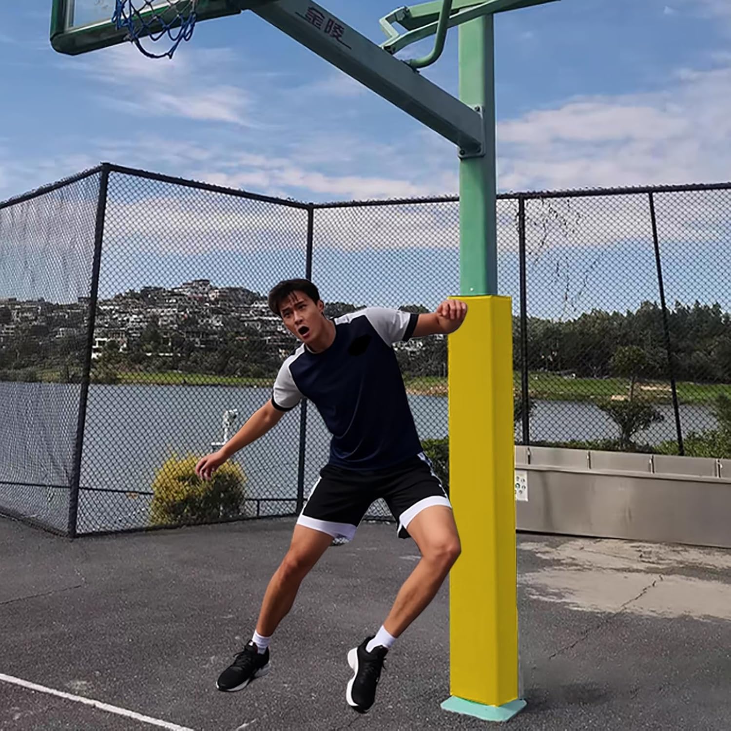 Basketball Pole Pad Heavy Duty Safety Pole Pads for Player Protection, Outdoor Weather Warp-Around Pillar Columns Padding for 2" - 12" Square Poles, Playground/Garage(Yellow,11x11in/28x28cm)