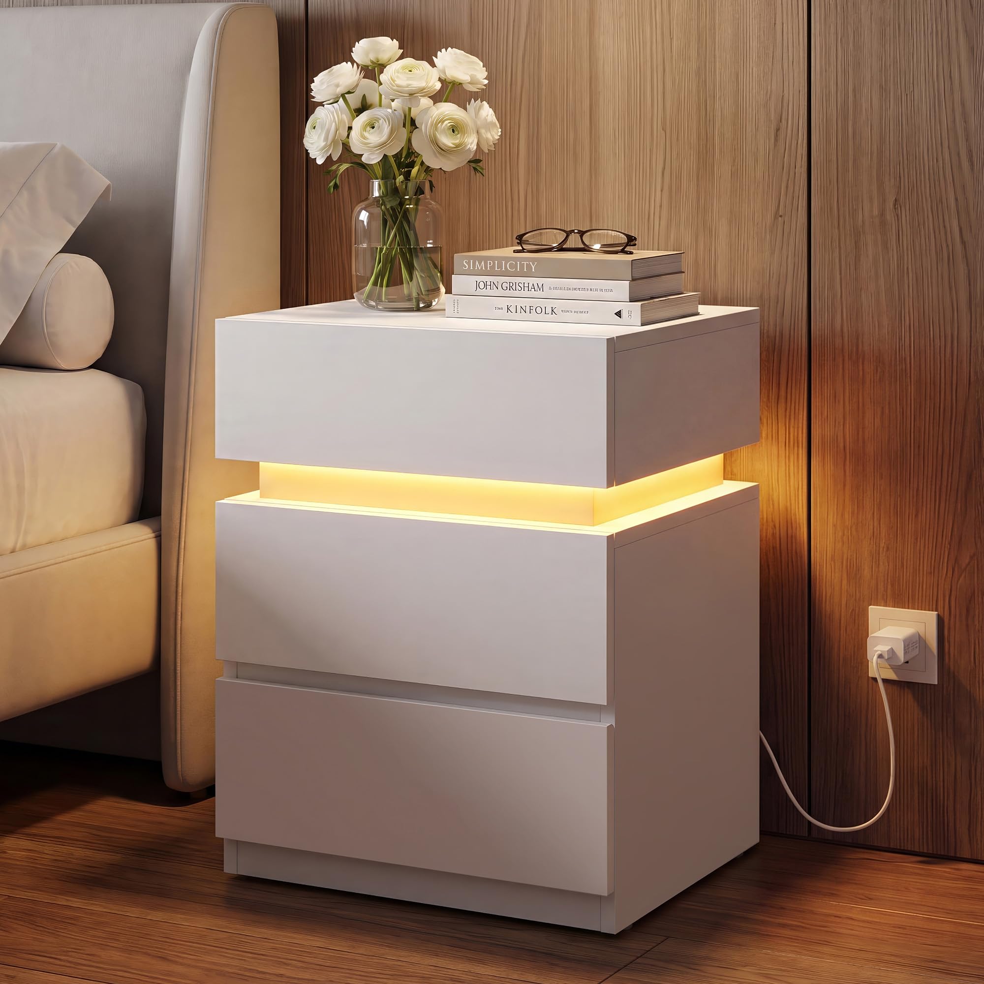VASAGLE KAILYN Collezione — Comodino con Striscia Luminosa di Luci a