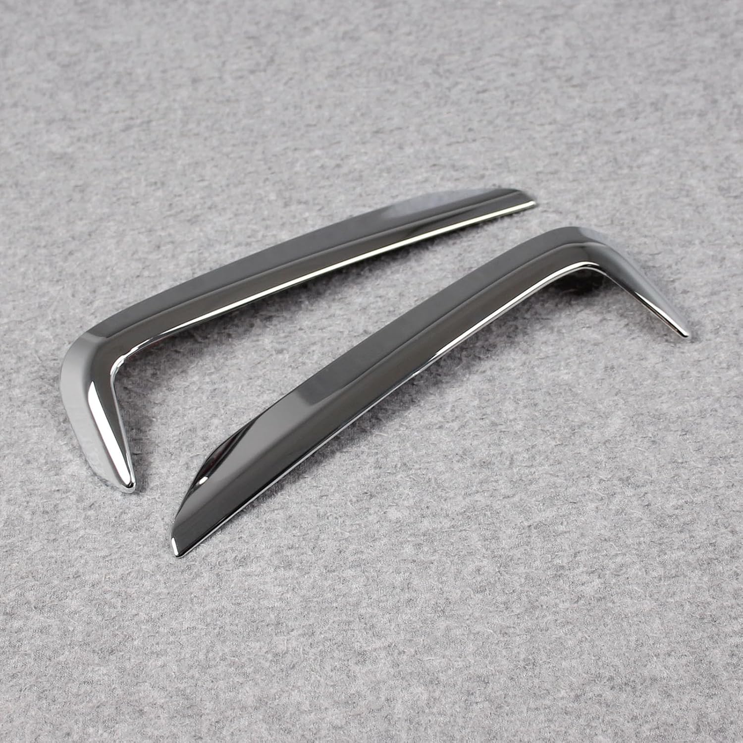Beautost Fit for Subaru Crosstrek 2024 2025 2026 Rear Fog Light Cover Bezel Trim Chrome