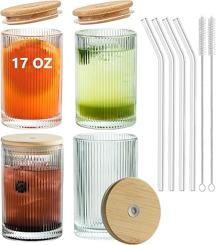 KEMORELA Juego de 4 vasos de vidrio con tapas y pajitas, cristalería acanalada, juego de vasos de cóctel estilo origami, vasos para beber de 17