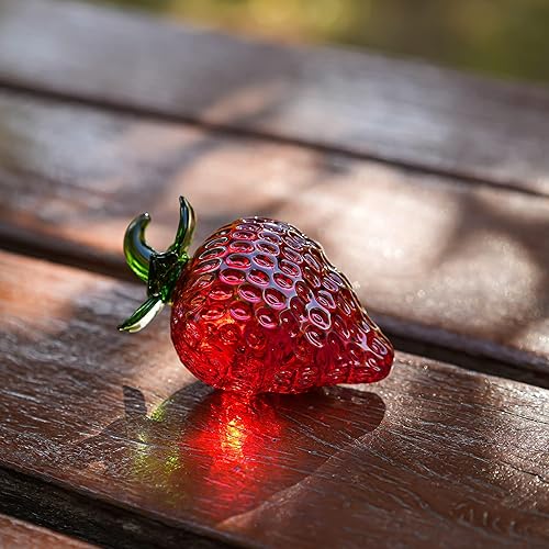 Miniatura 4 de Glass Red Strawberry Figurine Crystal Fruit Collectibles Art Glass Fruits Decoration for Home Office Strawberry Kitchen Decor for Women