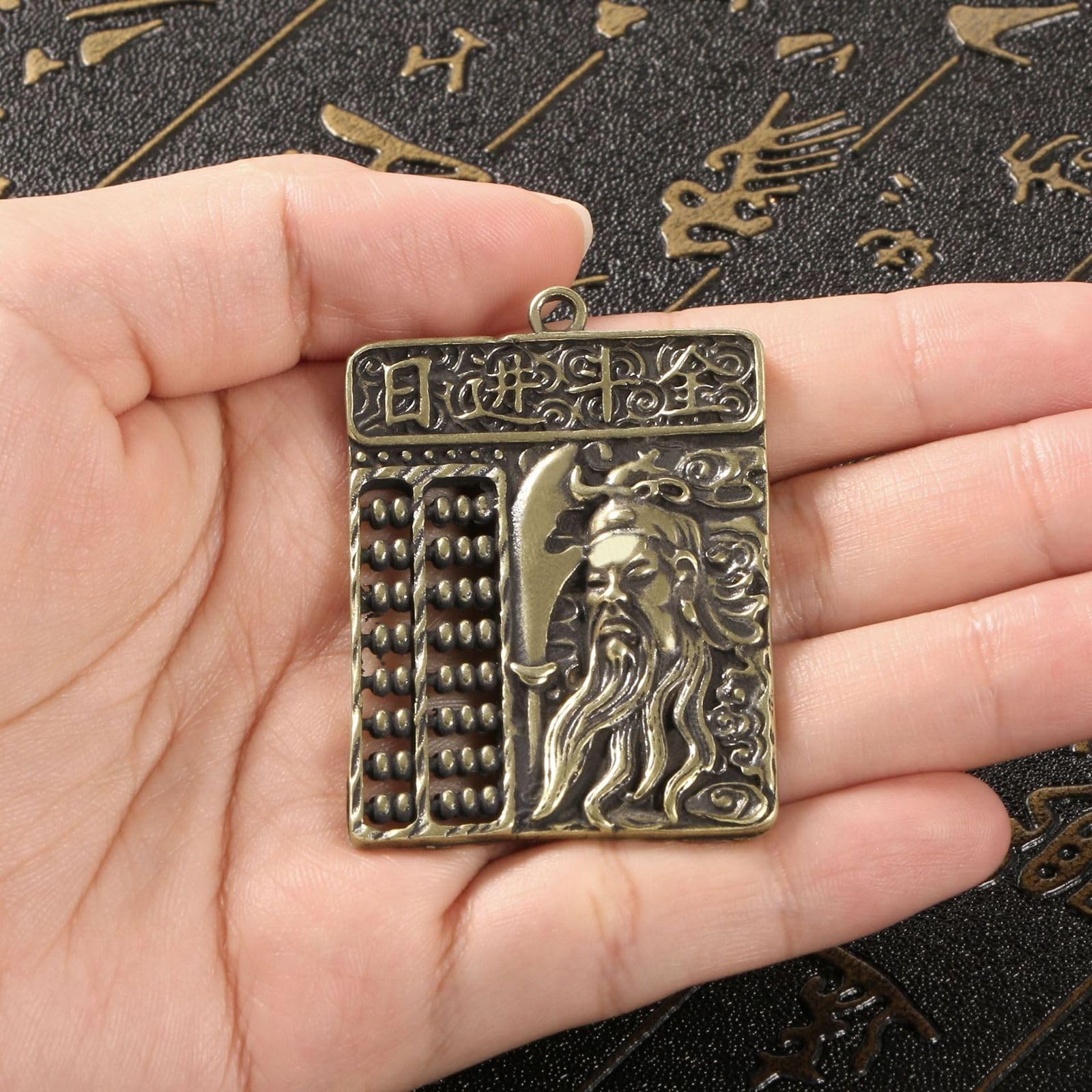 YANGPZFC Small Copper Keychain Pendant Ornament Brass Statue For Desk Decor, Handcrafted Vintage Sculpture
