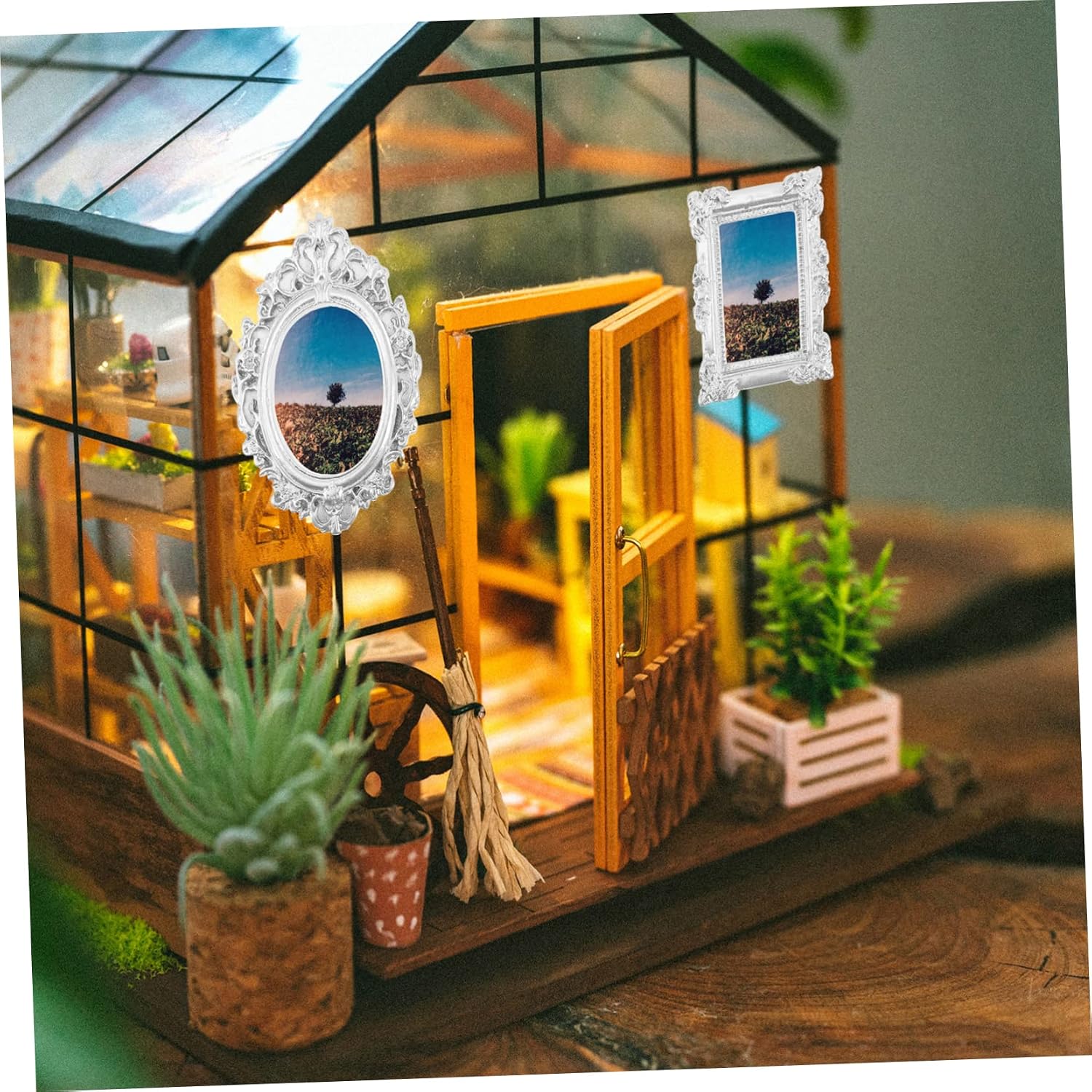 ERINGOGO Old Style Miniature Frames Bulk 12pcs Resin Photo Frame Jewelry Accessories