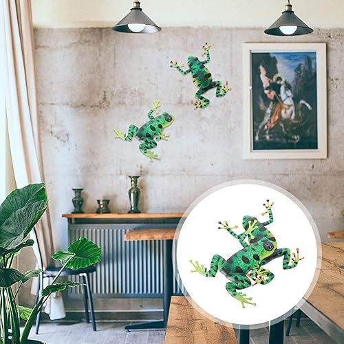 Miniatura 8 de FOMIYES 2 piezas de arte de pared de rana de metal, escultura de pared de rana 3D, decoración colgante de rana escalada, placa de pared, estatua